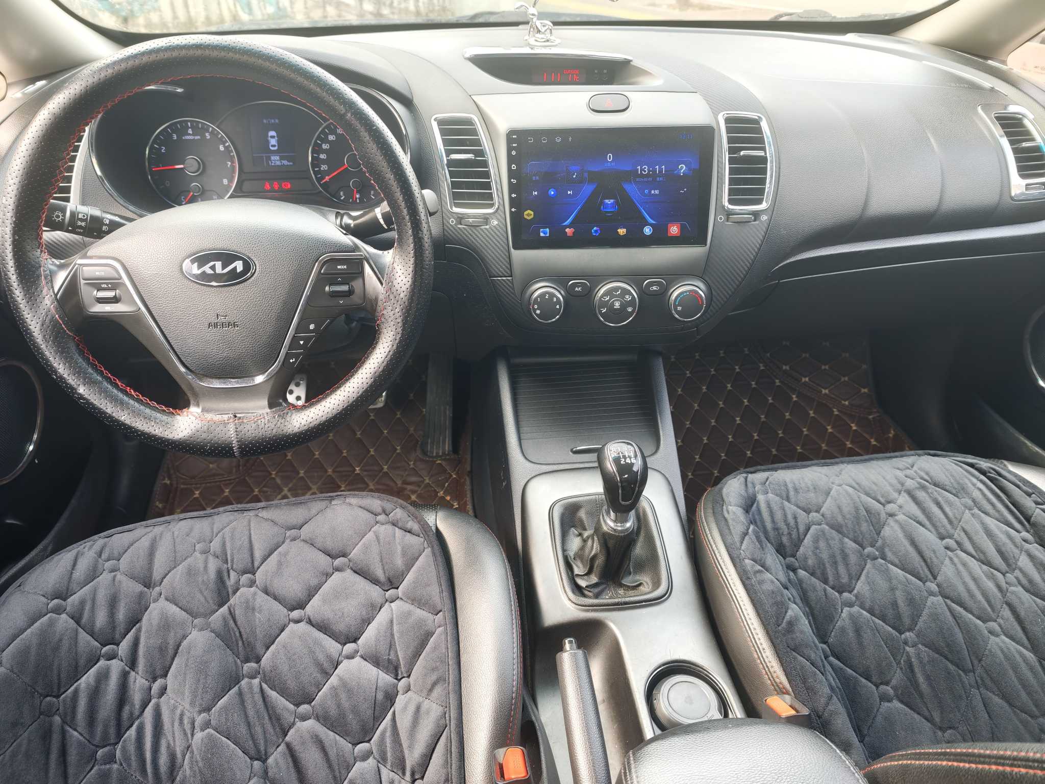 Kia K3 2014 car image #4