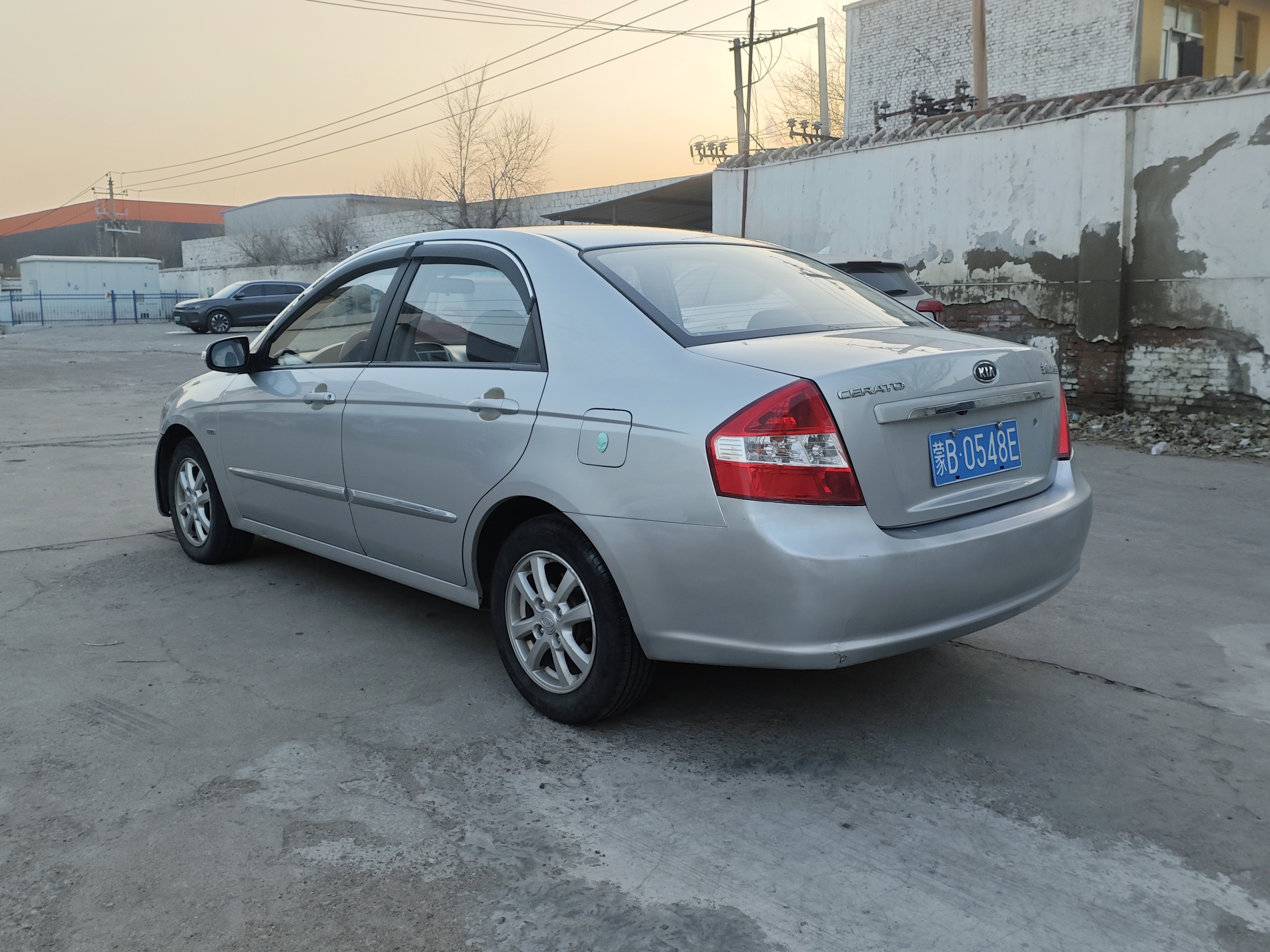 起亚 赛拉图 2012 汽车图片 #4