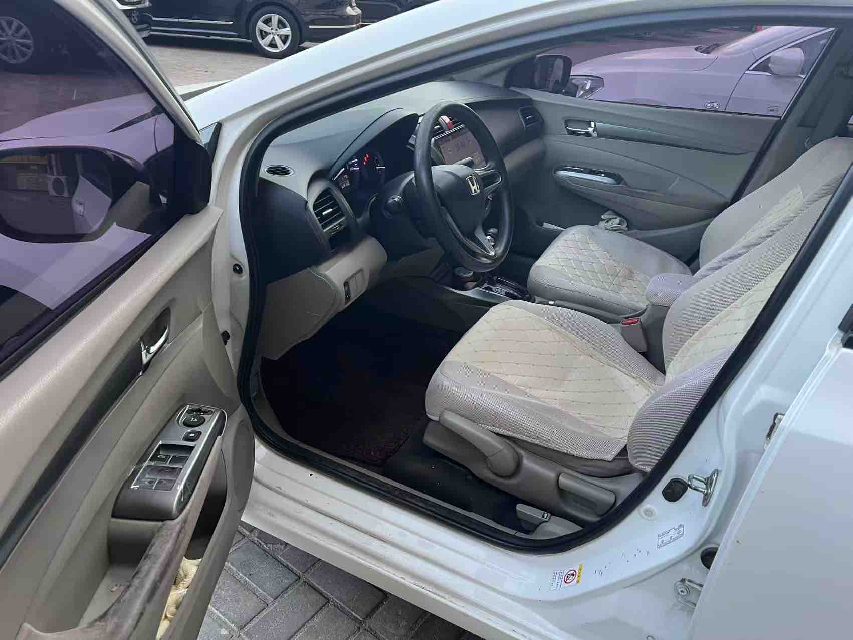 Honda City Classic 2013 car image #4