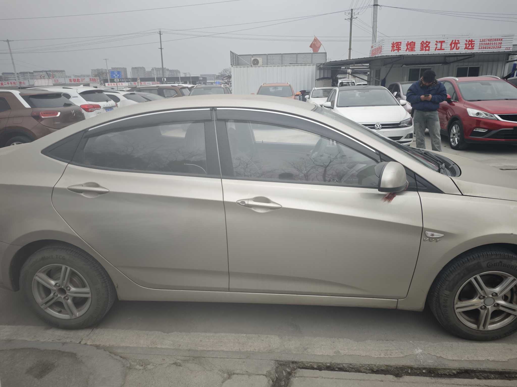 Hyundai Reina 2012 #4 Hyundai Reina 2012 car image #4
