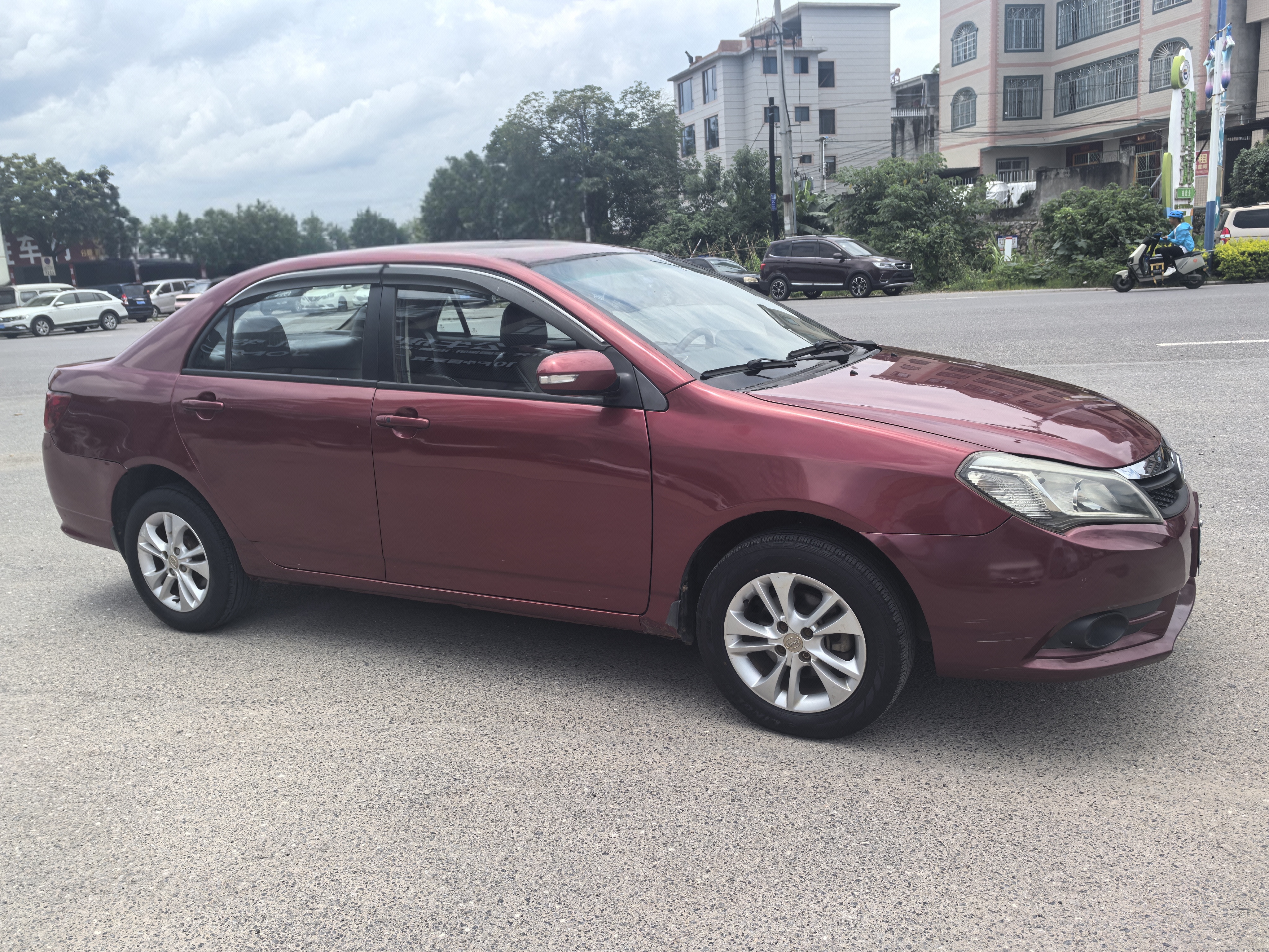 BYD L3 2015 car image #4