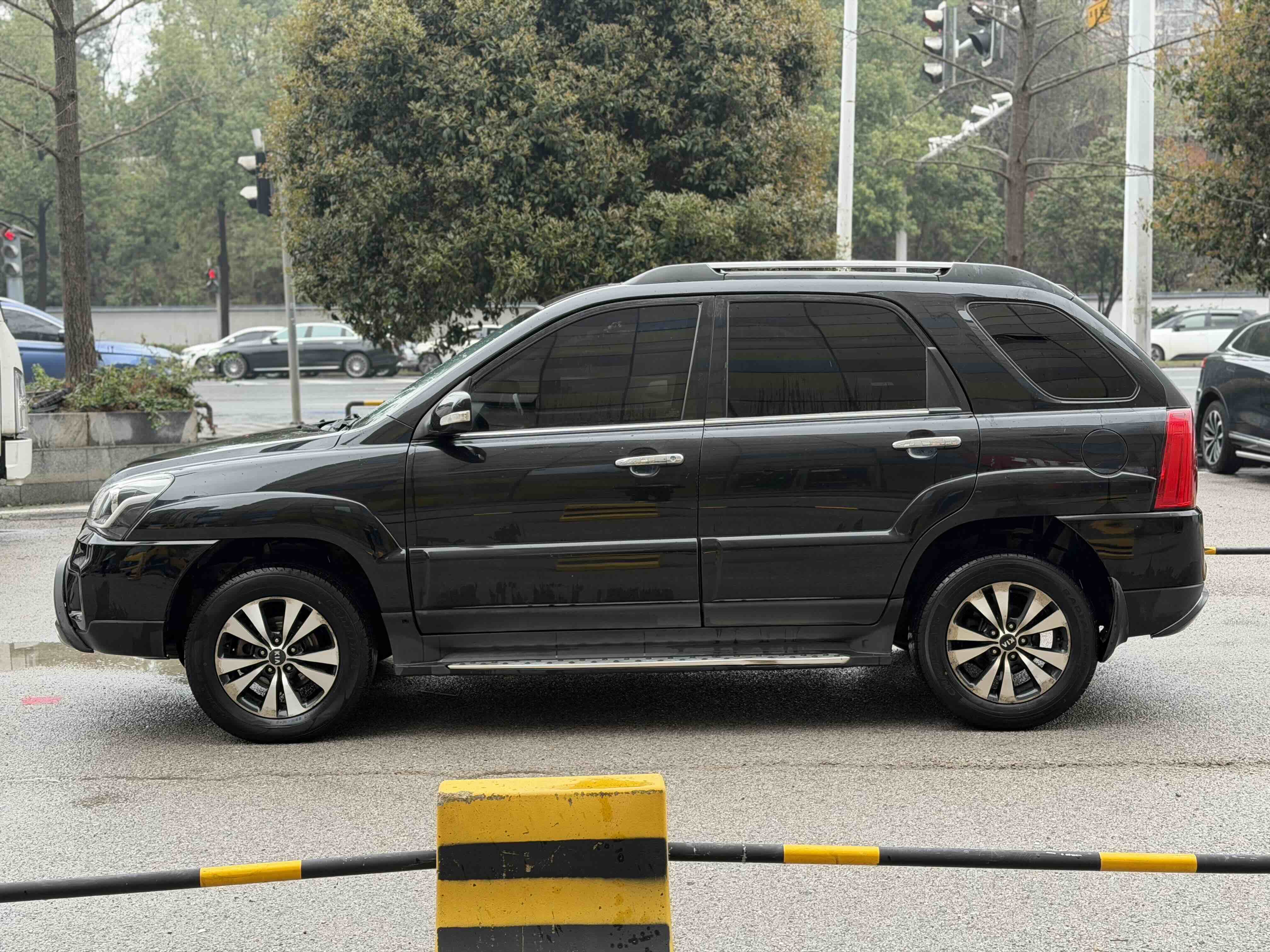 起亚 狮跑 2014 汽车图片 #4