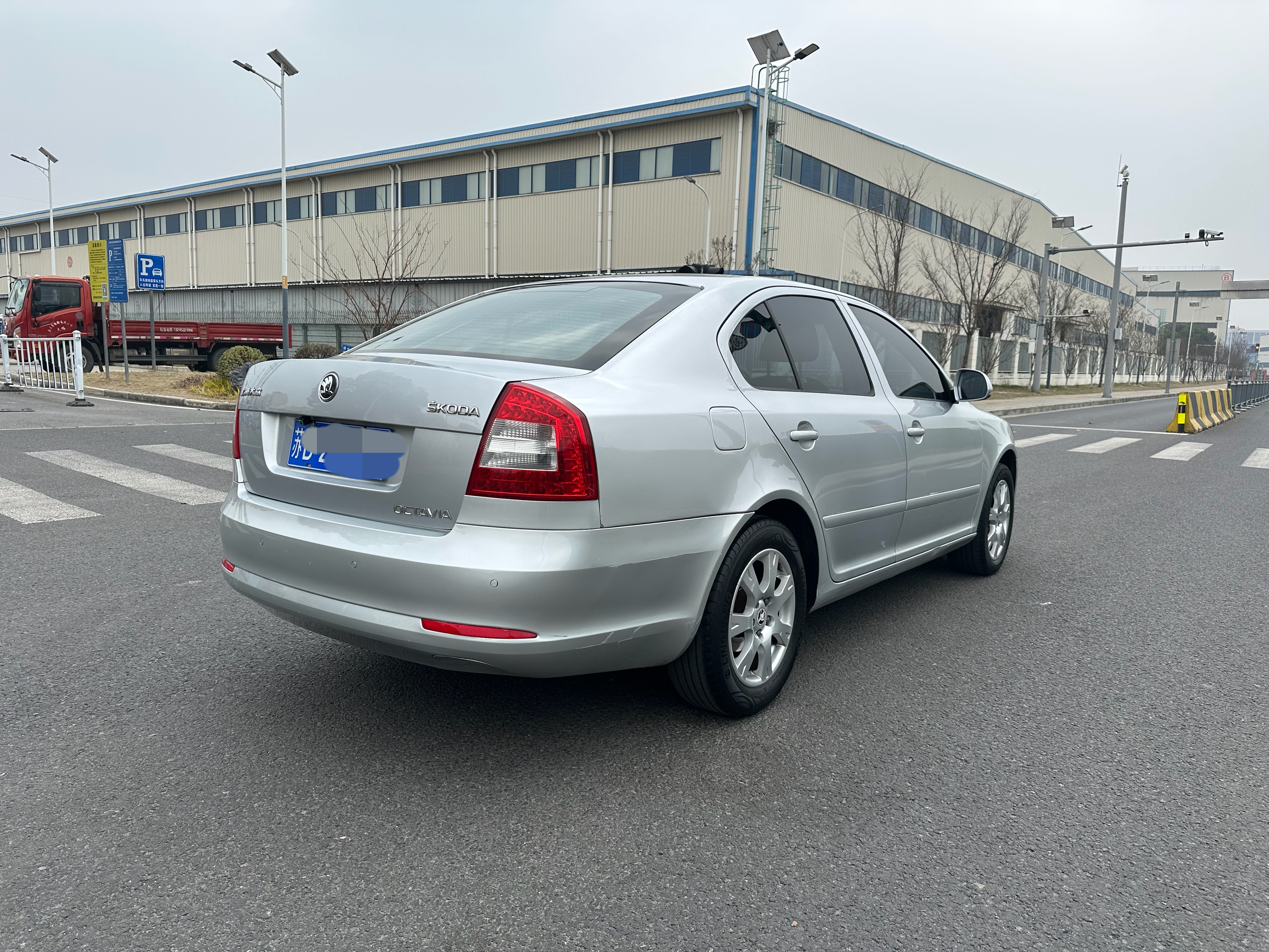 Skoda Octavia 2013 car image #4