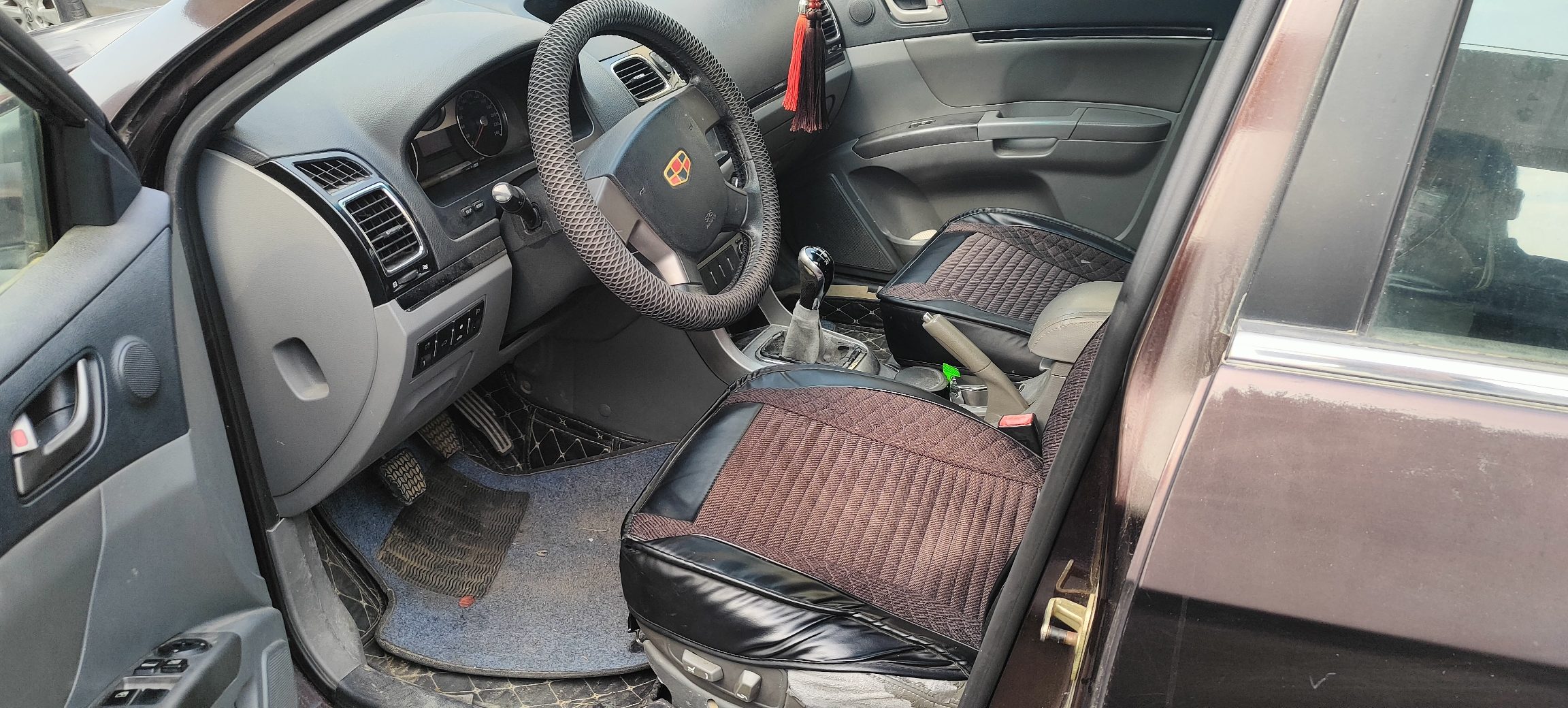 GEELY Emgrand Classic 2013 immagine di auto #4