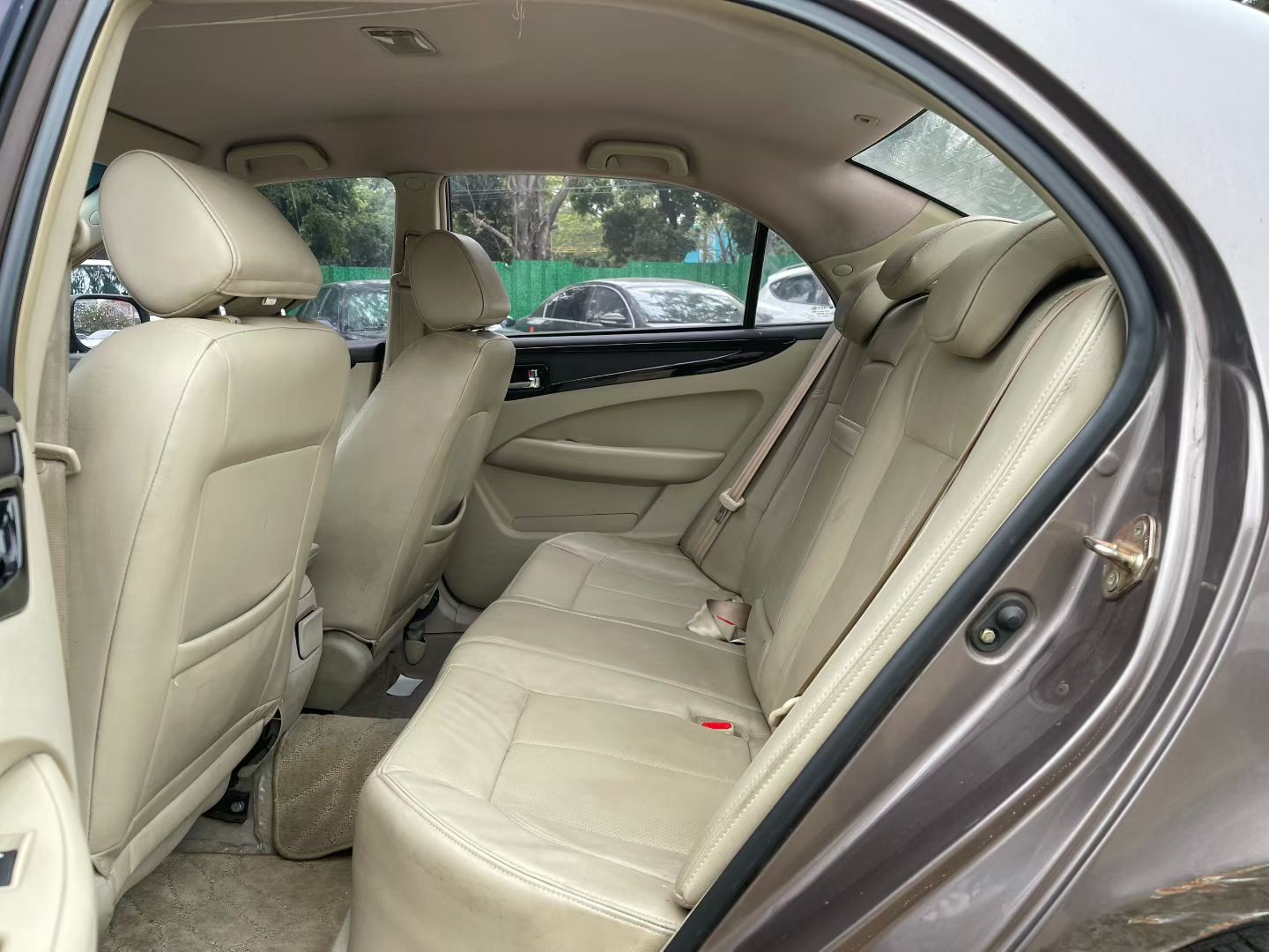 GEELY GC7 2013 #4 GEELY GC7 2013 car image #4