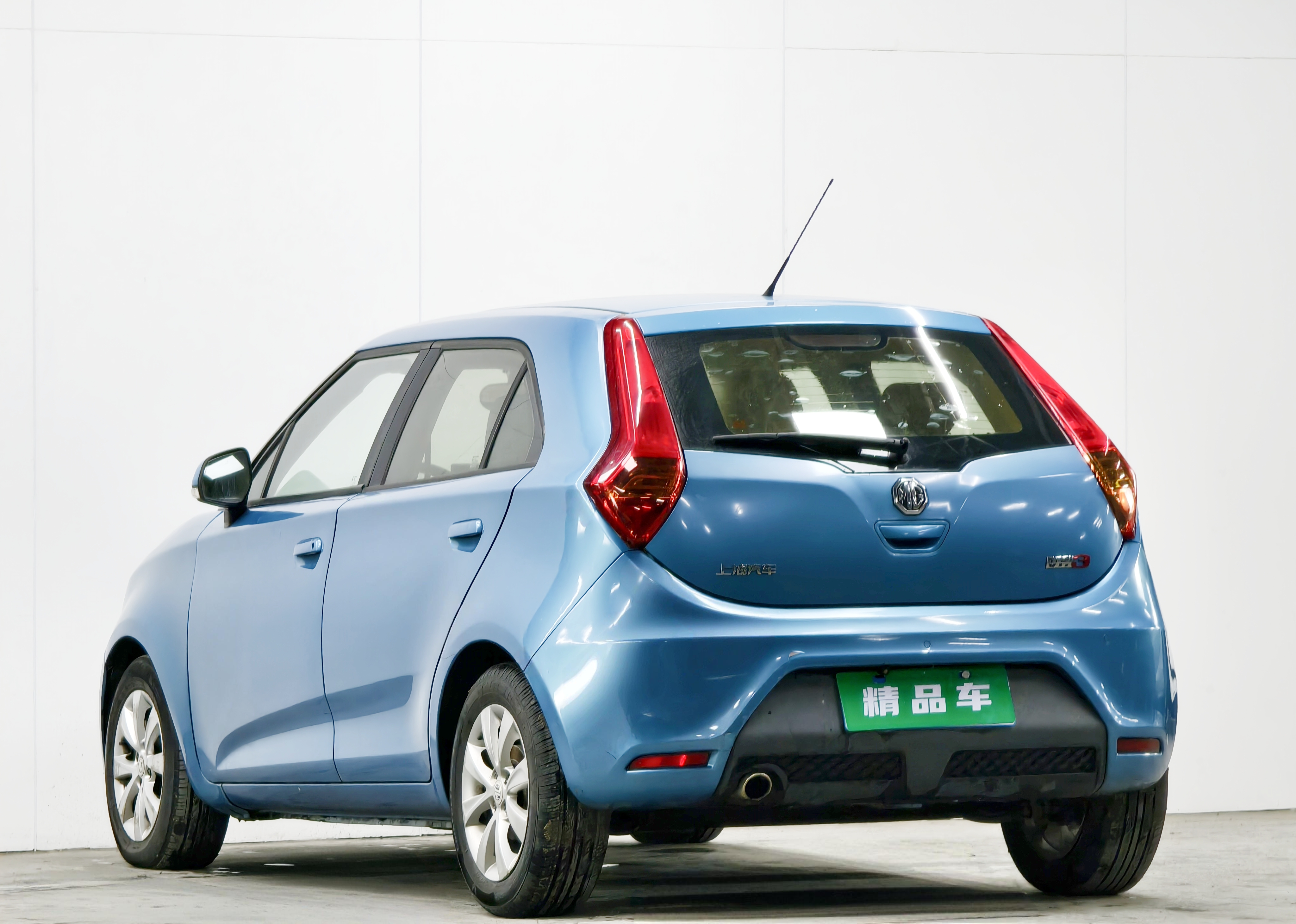 MG 3 2011 car image #4