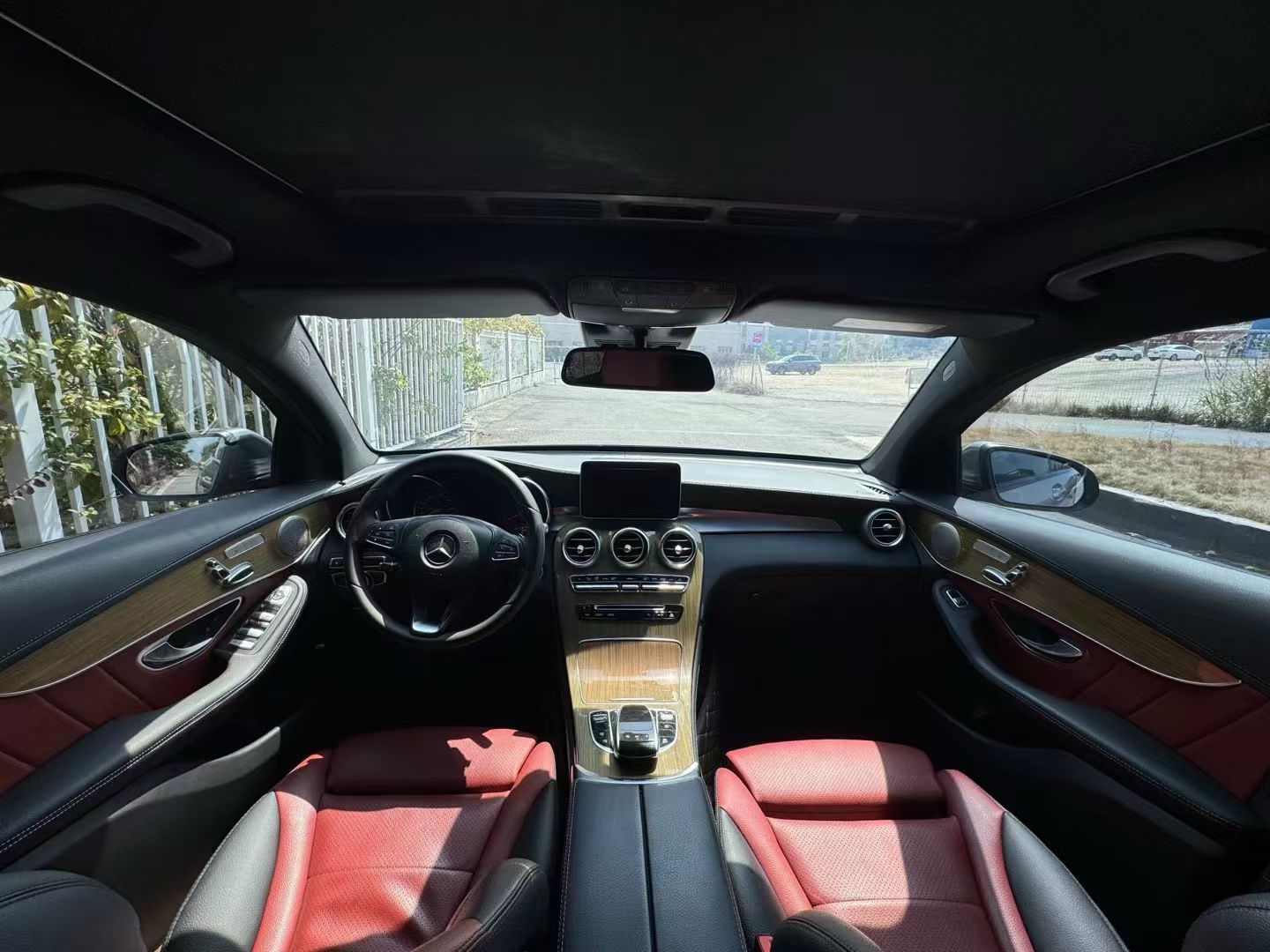 Mercedes-Benz GLC Coupe 2017 car image #4