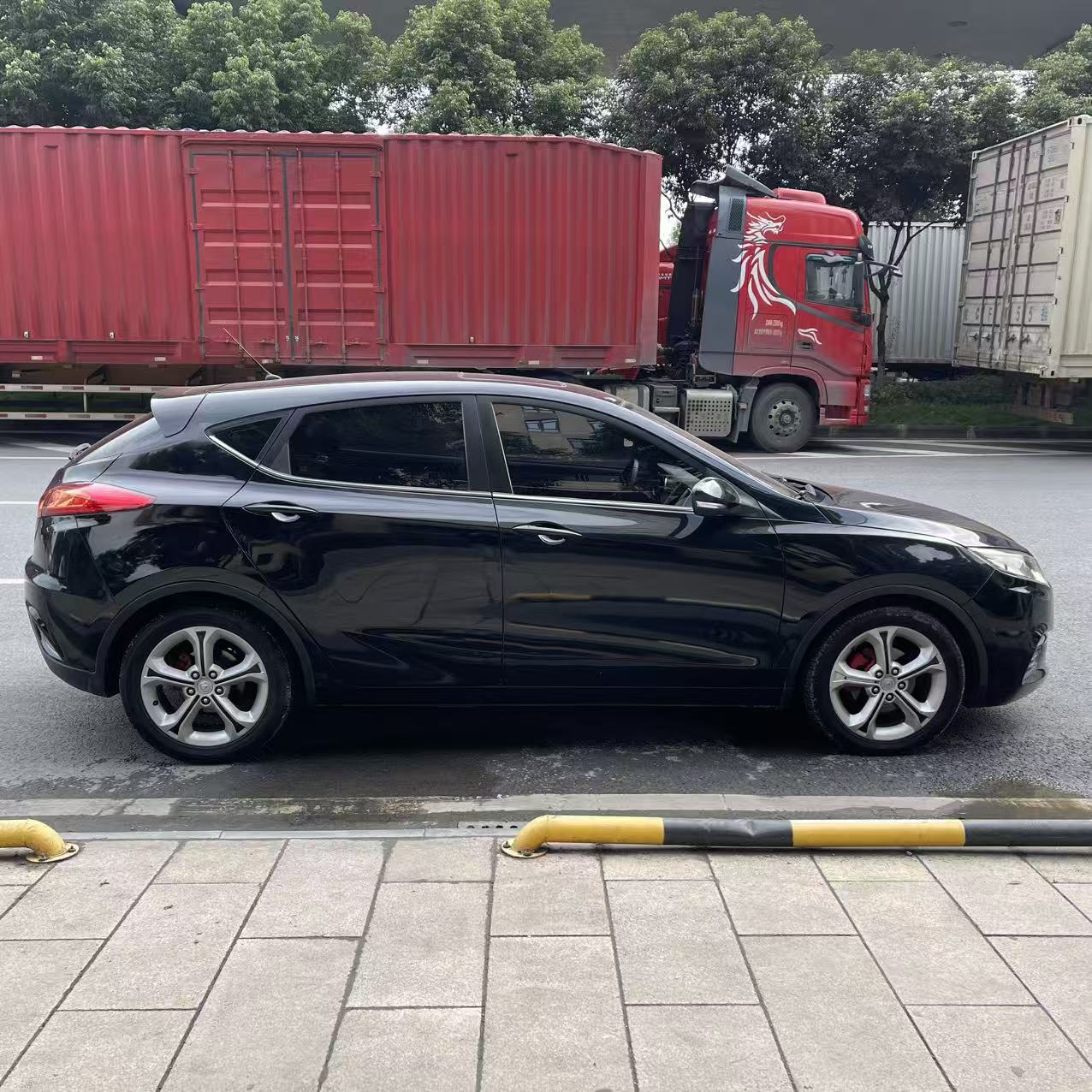 Changan Eado XT 2015 #4 Changan Eado XT 2015 car image #4