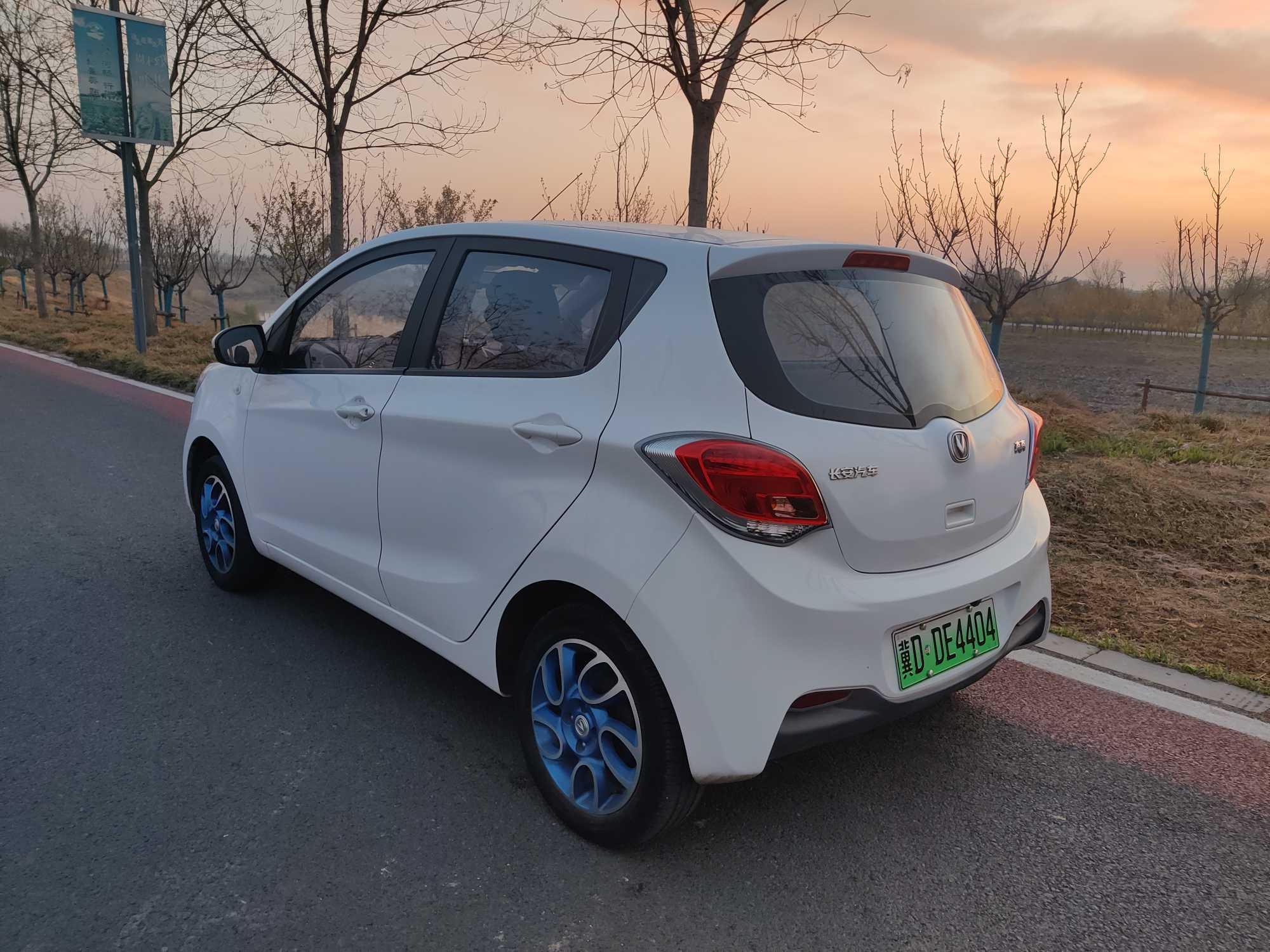Changan BenBen EV 2017 car image #4