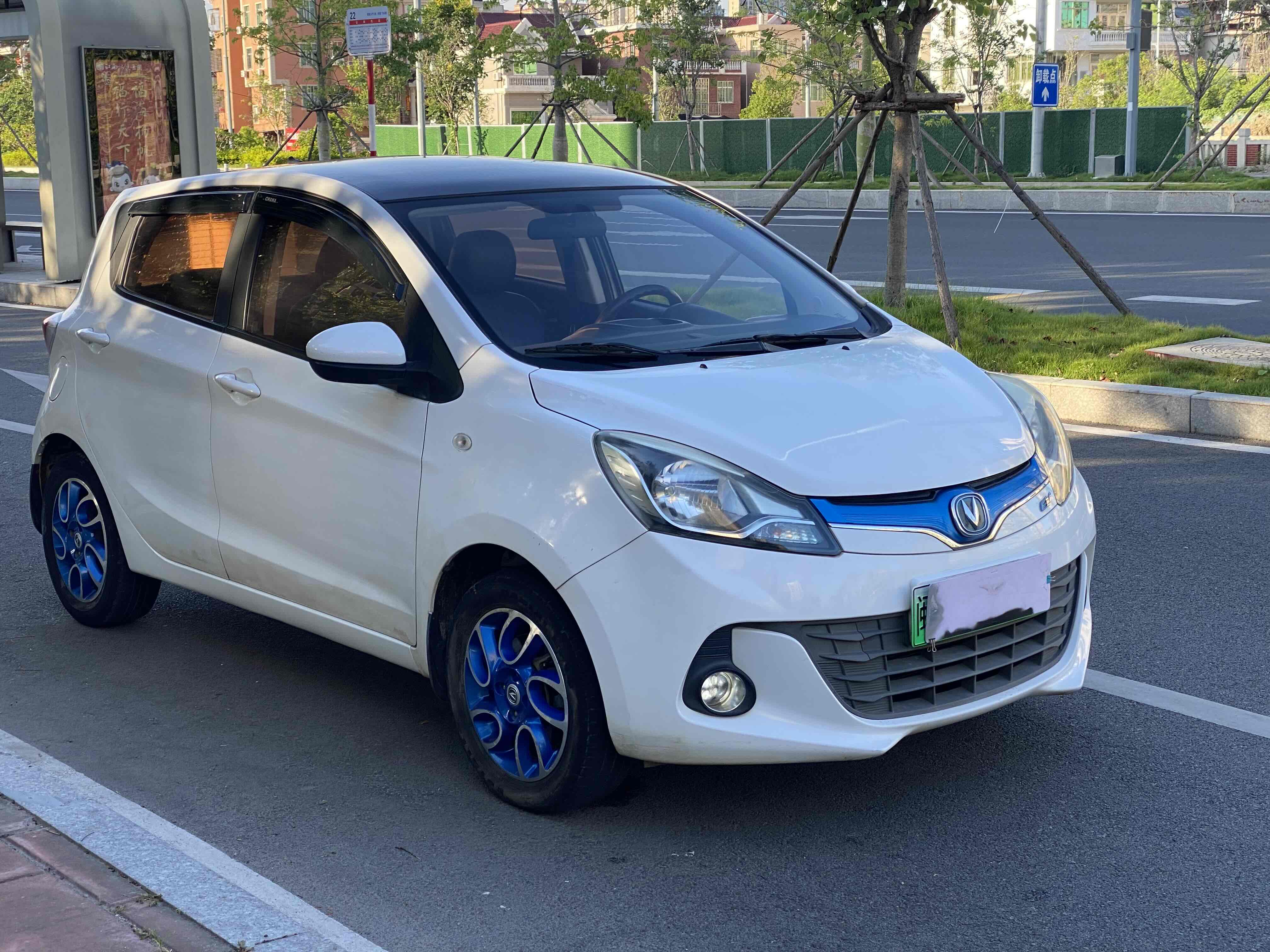 Changan BenBen EV 2017 car image #4
