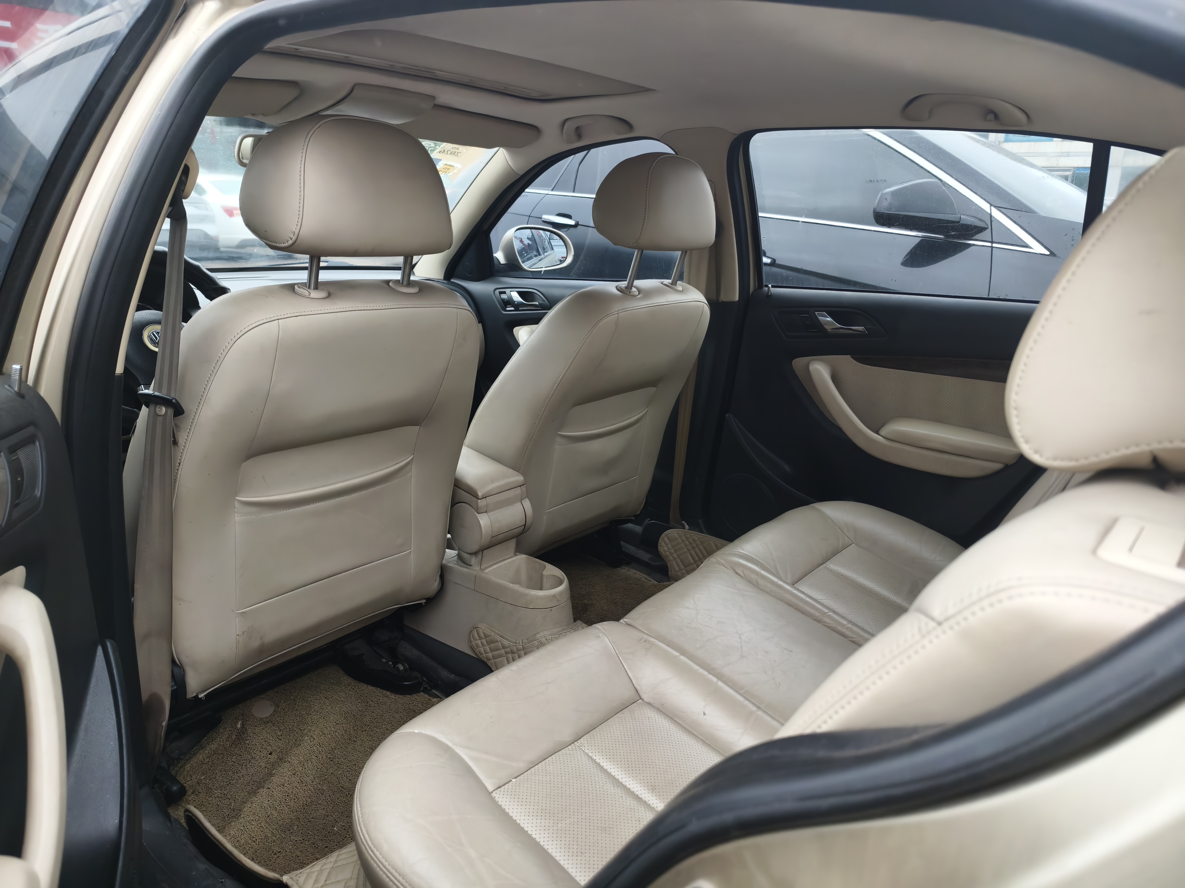 Volkswagen Lavida 2012 immagine di auto #4