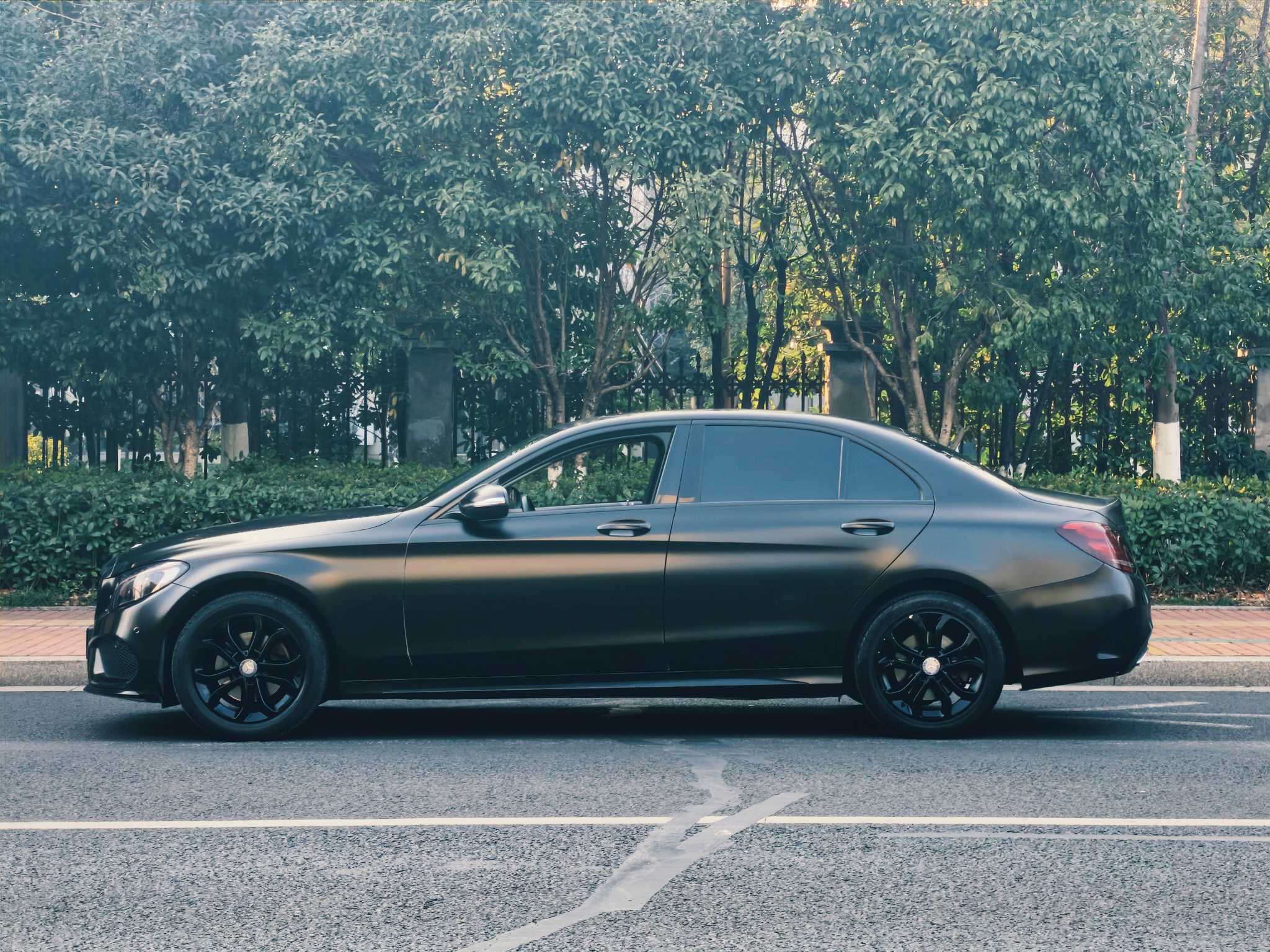 Mercedes-Benz C Class 2017 car image #4