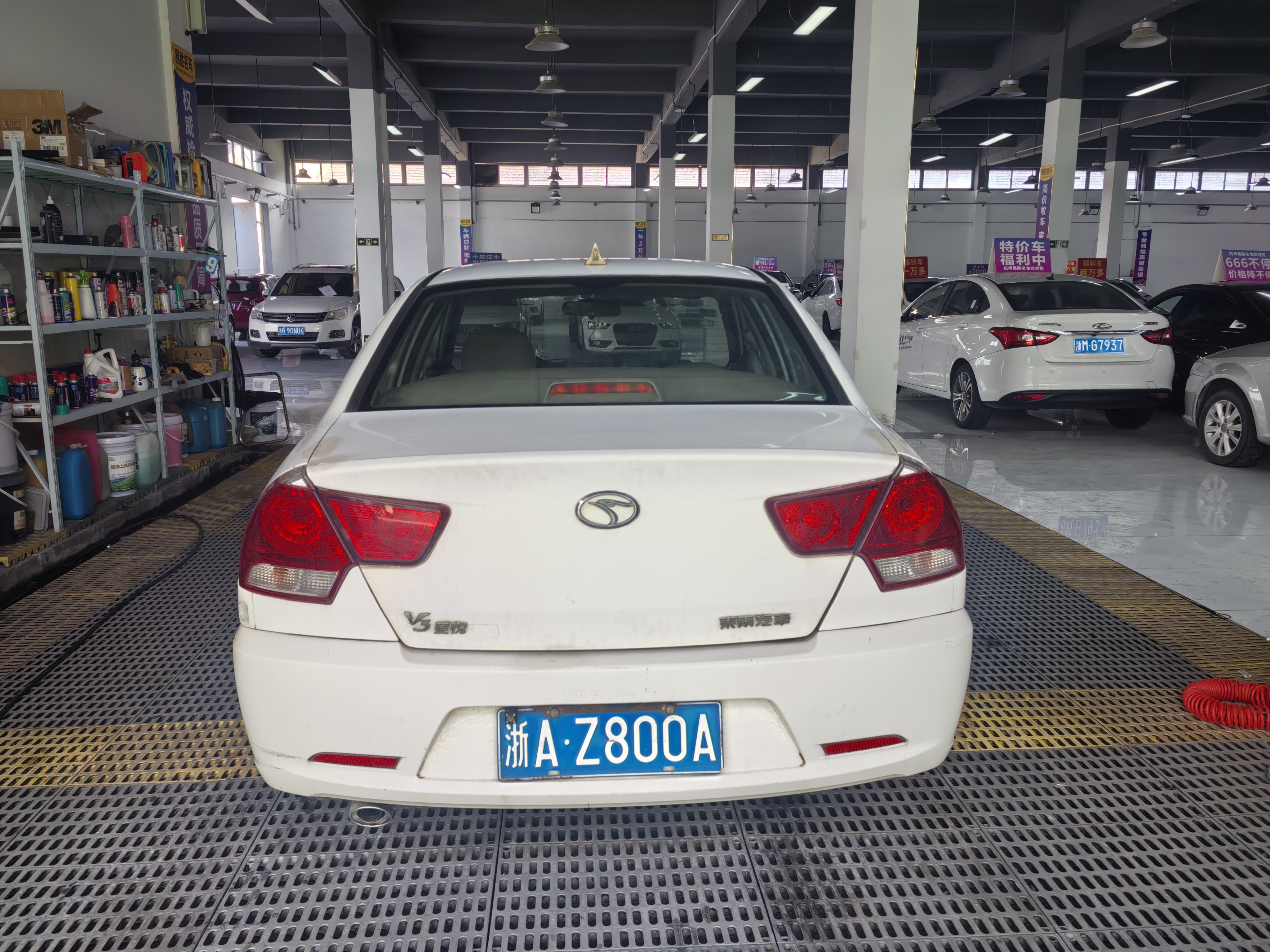 Soueast V3 Lingyue 2013 immagine di auto #4