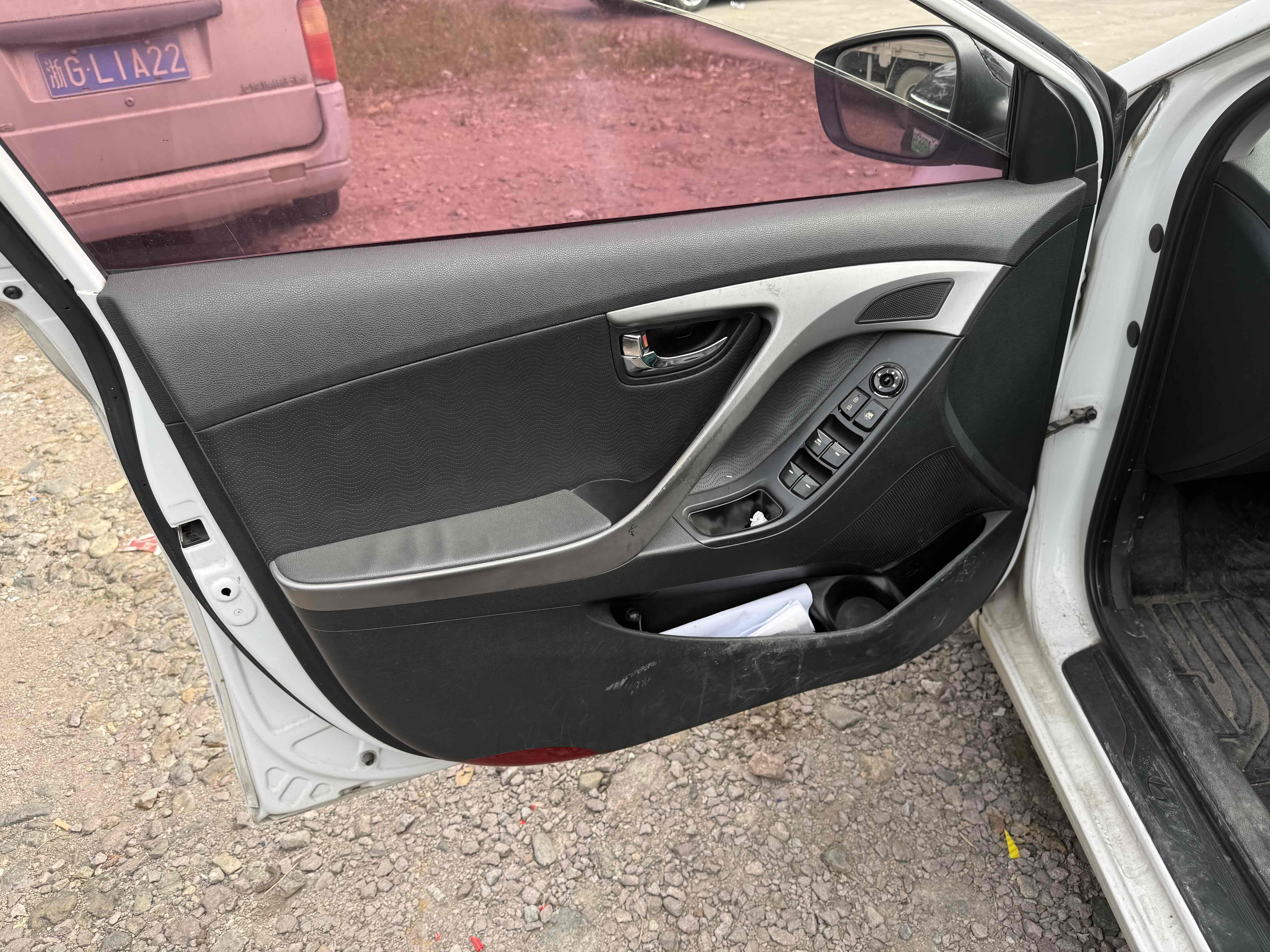 Hyundai Elantra MD 2013 #4 Hyundai Elantra MD 2013 car image #4