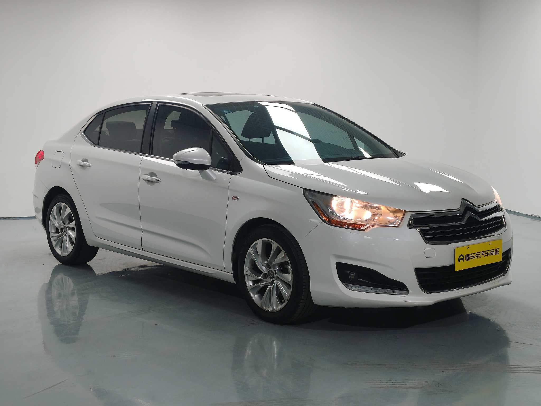 Citroen C4L 2014 car image #4