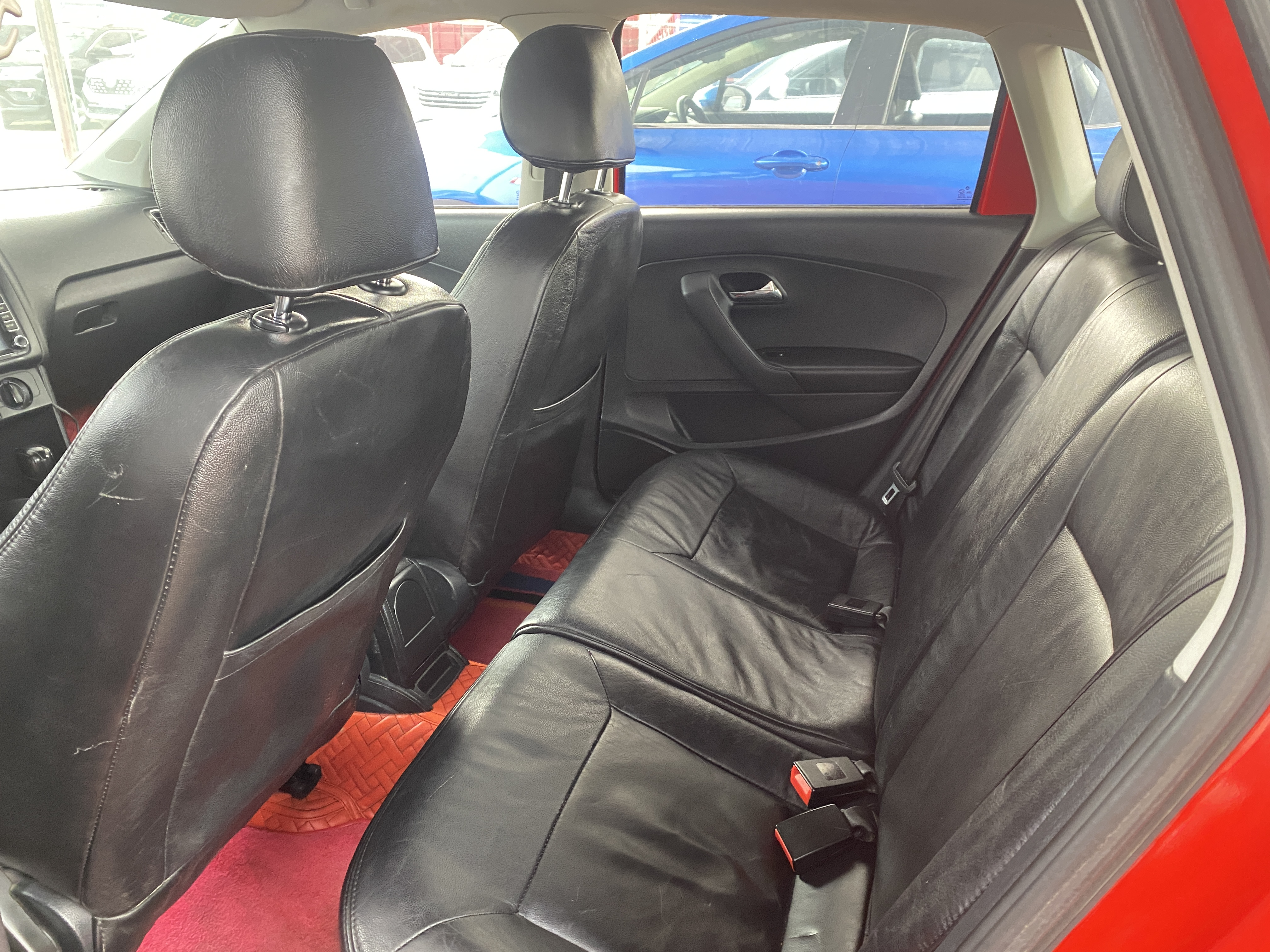 Volkswagen Polo 2014 car image #4