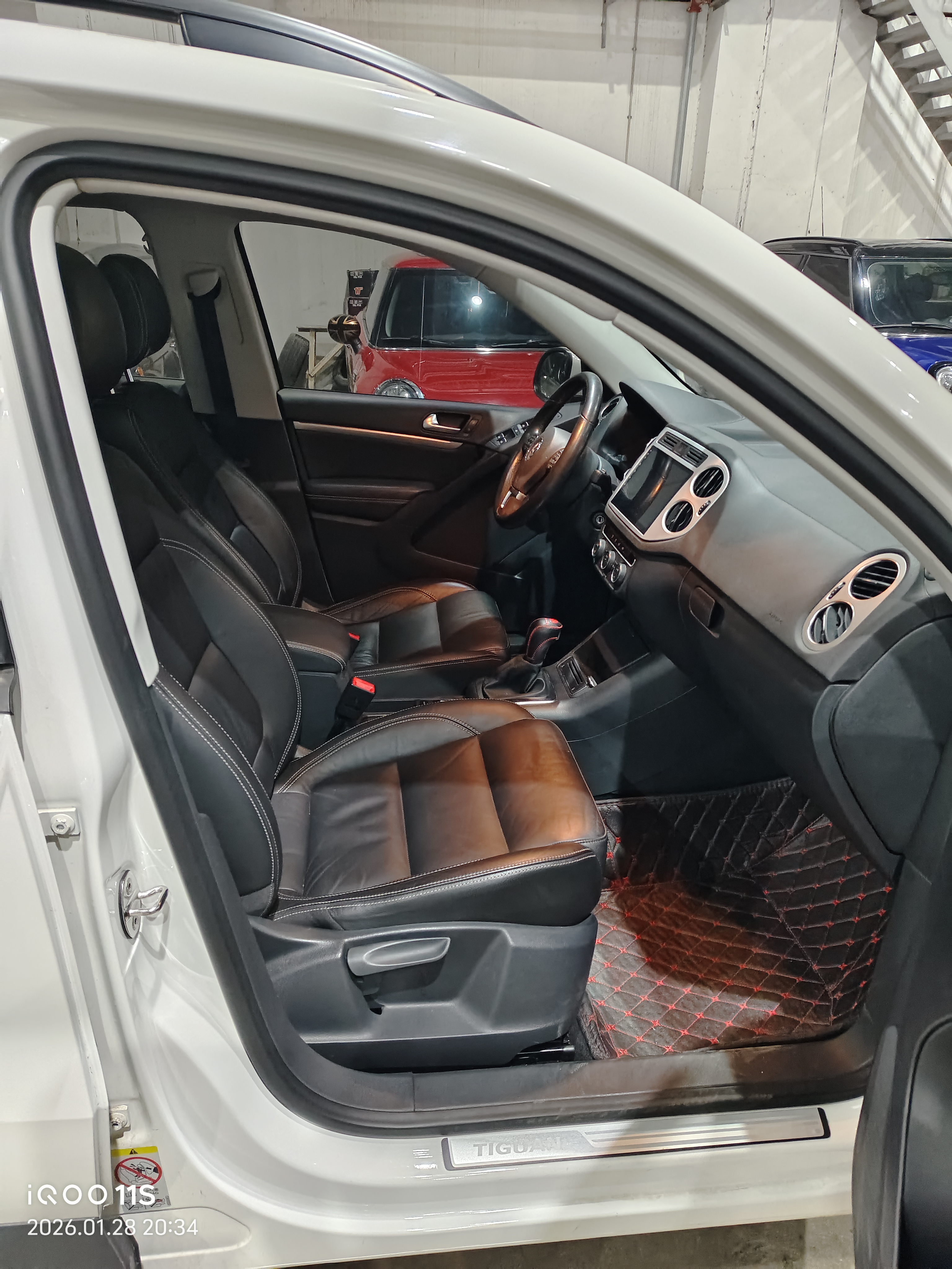 Volkswagen Tiguan 2017 #4 Volkswagen Tiguan 2017 car image #4