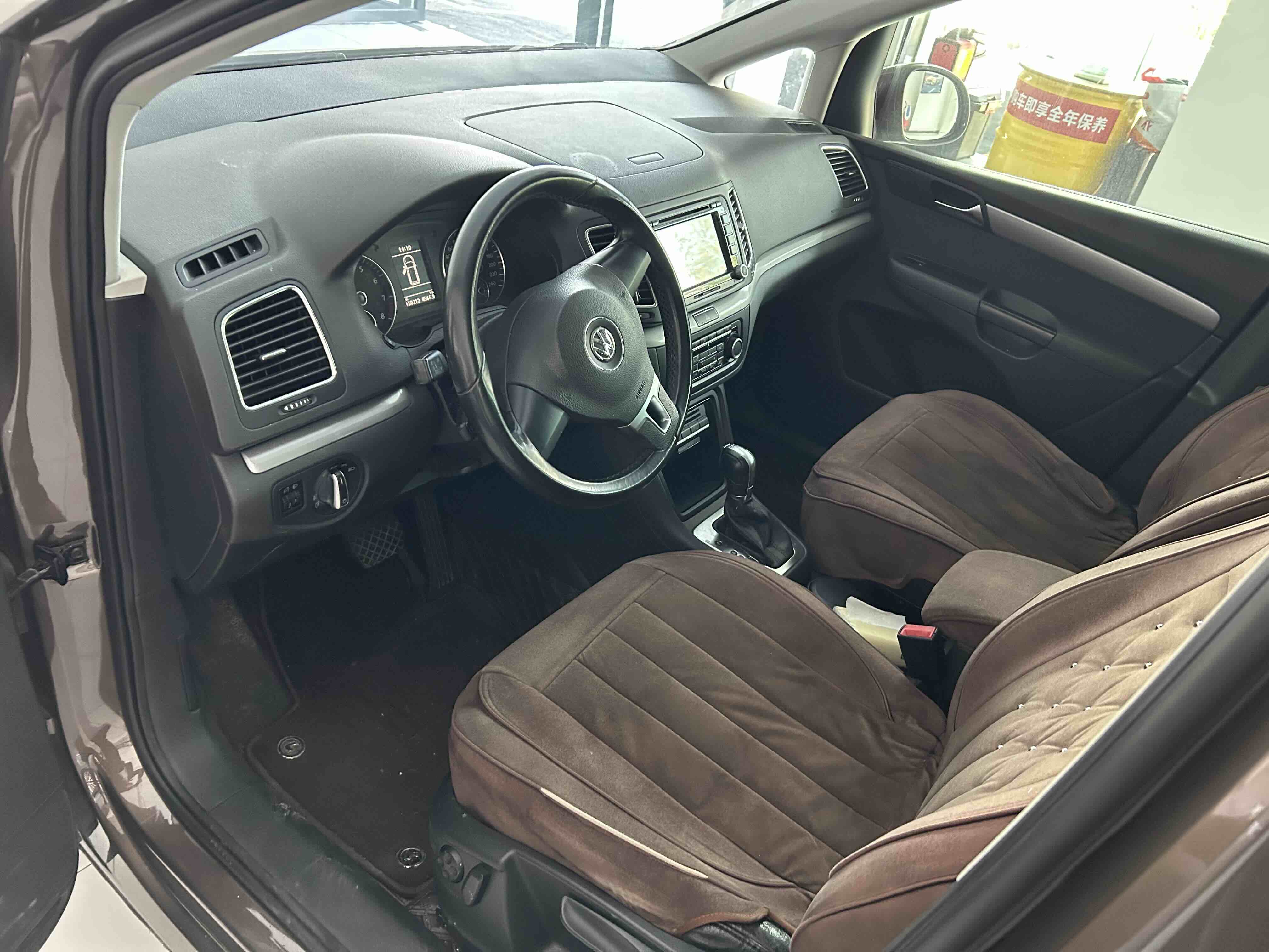 Volkswagen Sharan 2012 immagine di auto #4