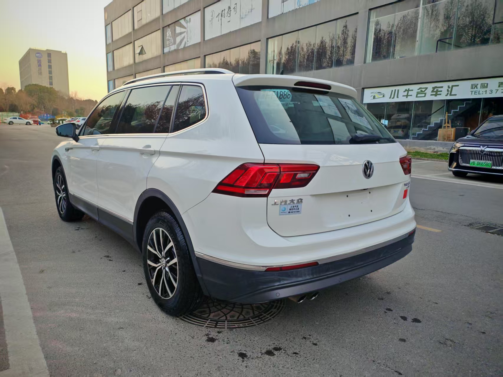 Volkswagen Tiguan L 2017 car image #4