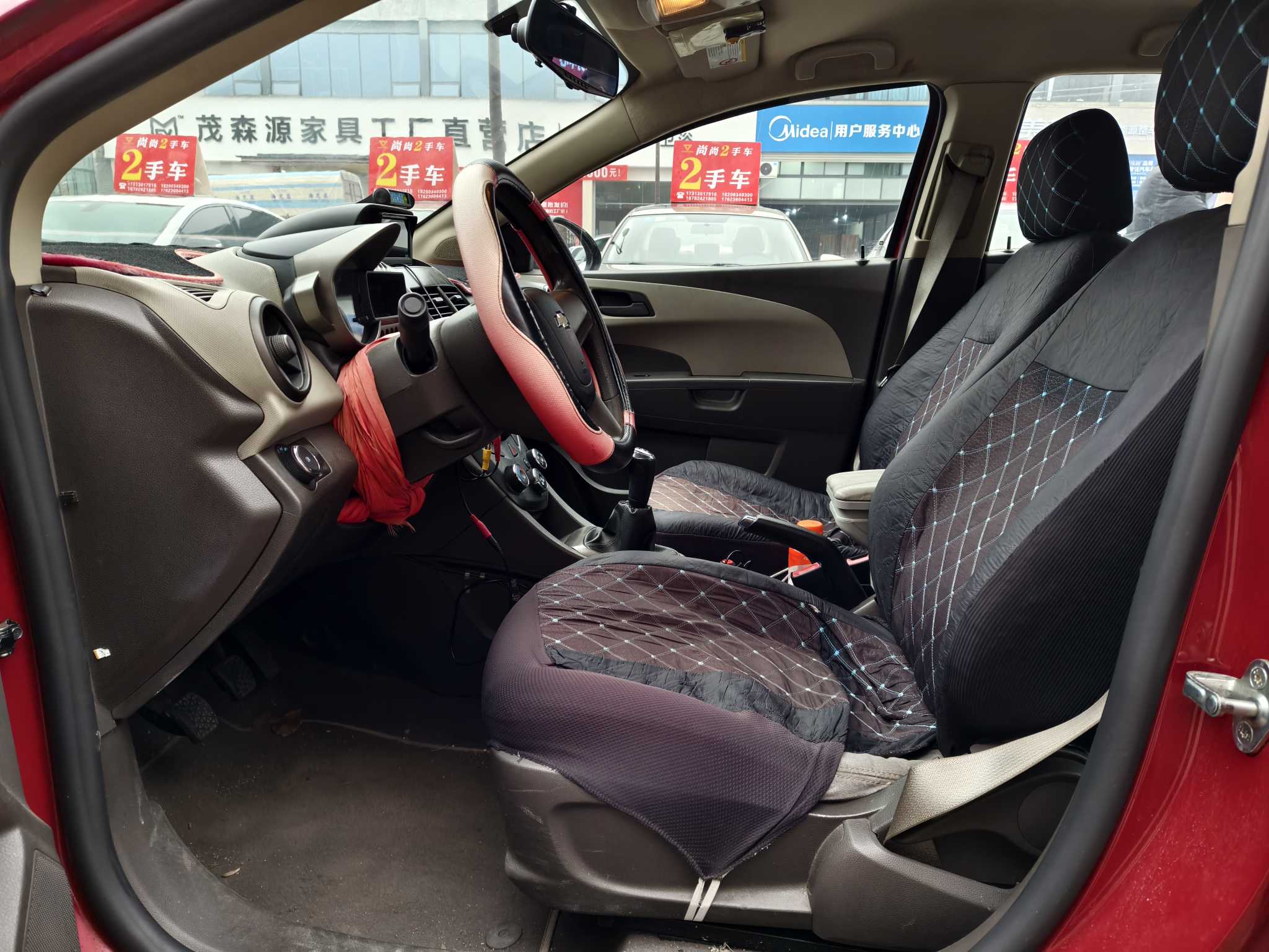 雪佛兰 爱唯欧 2014 汽车图片 #4