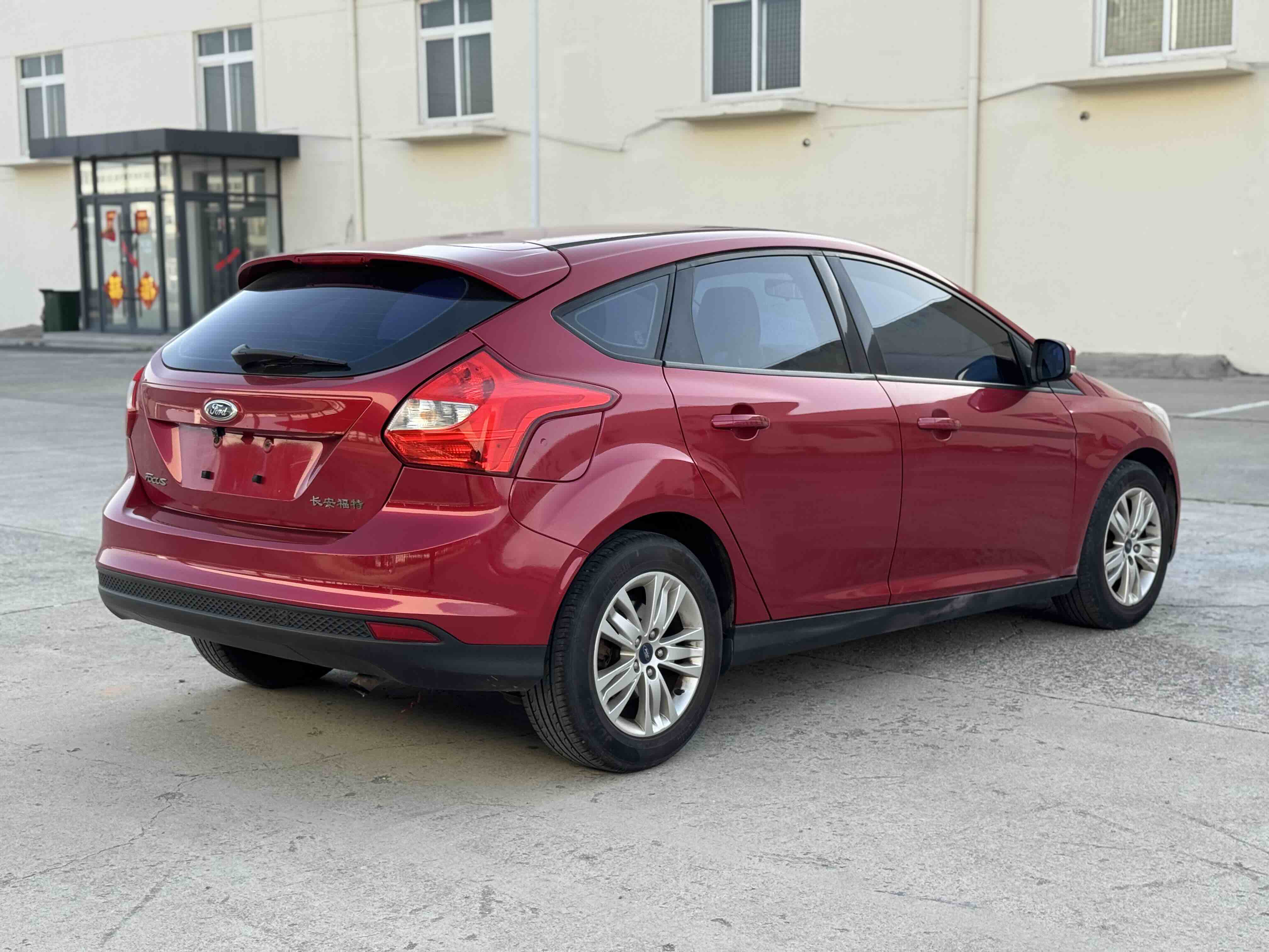 Ford Focus 2015 car image #4