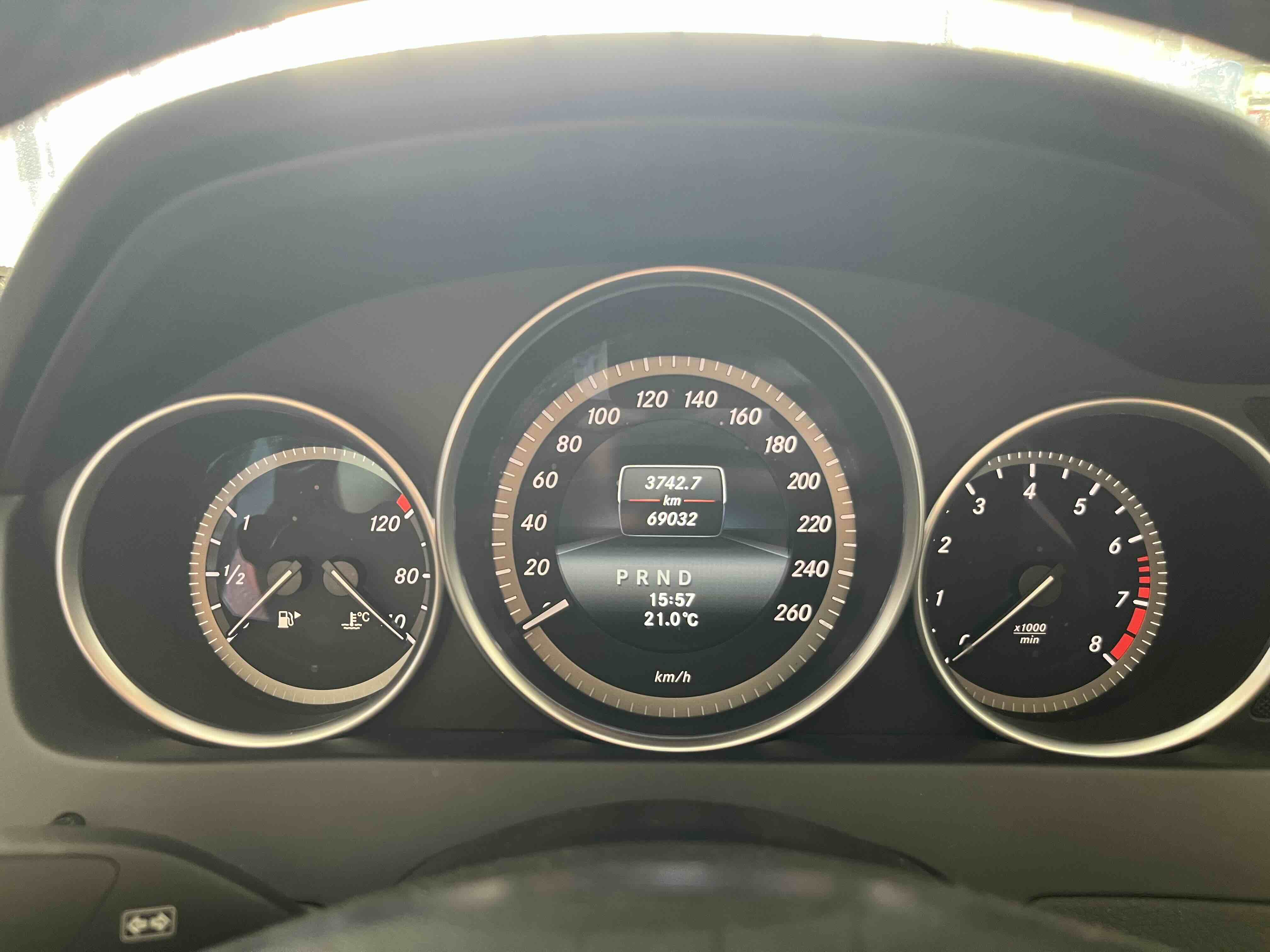 Mercedes-Benz C Class 2014 car image #4