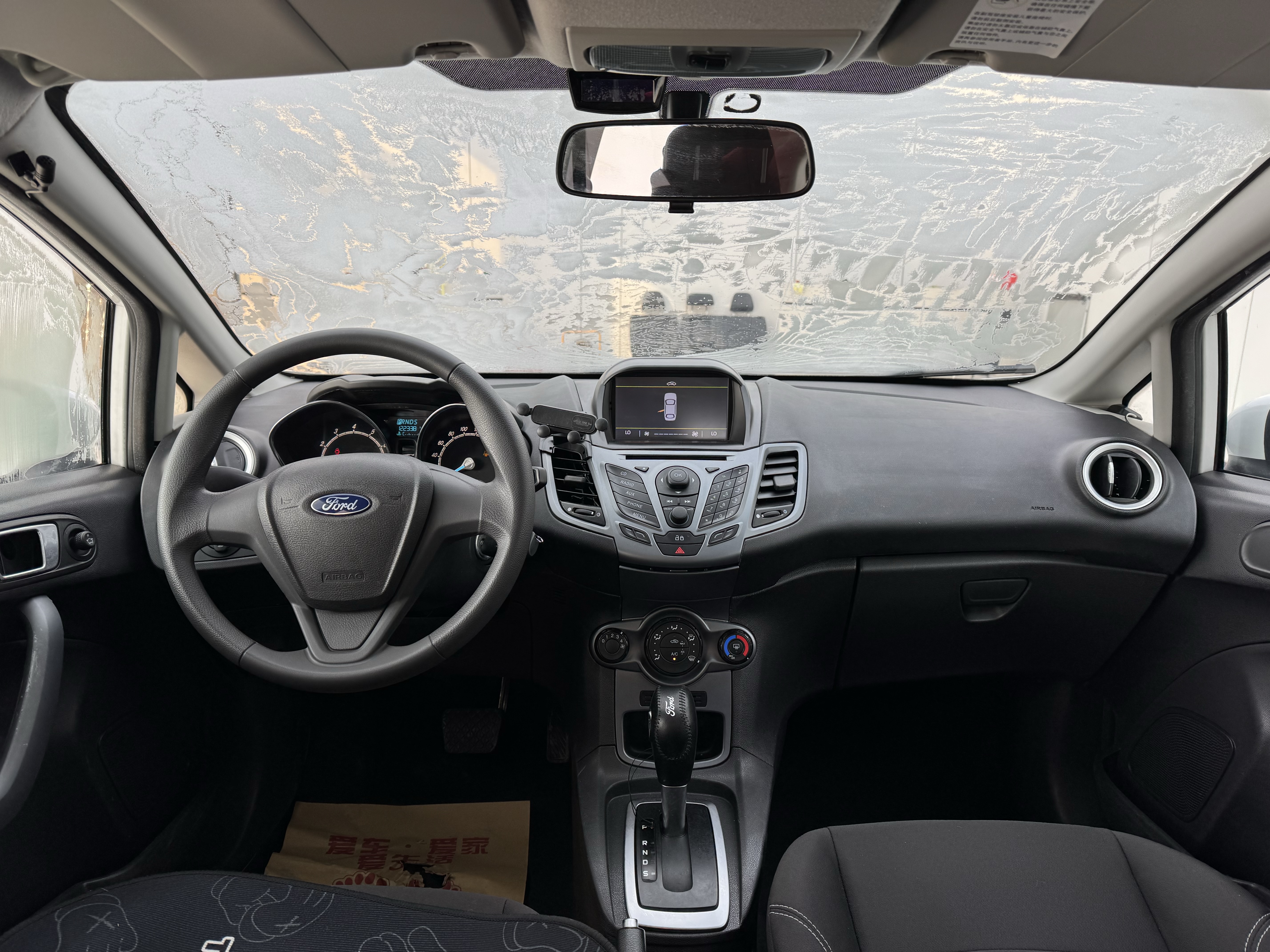 Ford Fiesta 2014 #4 Ford Fiesta 2014 car image #4