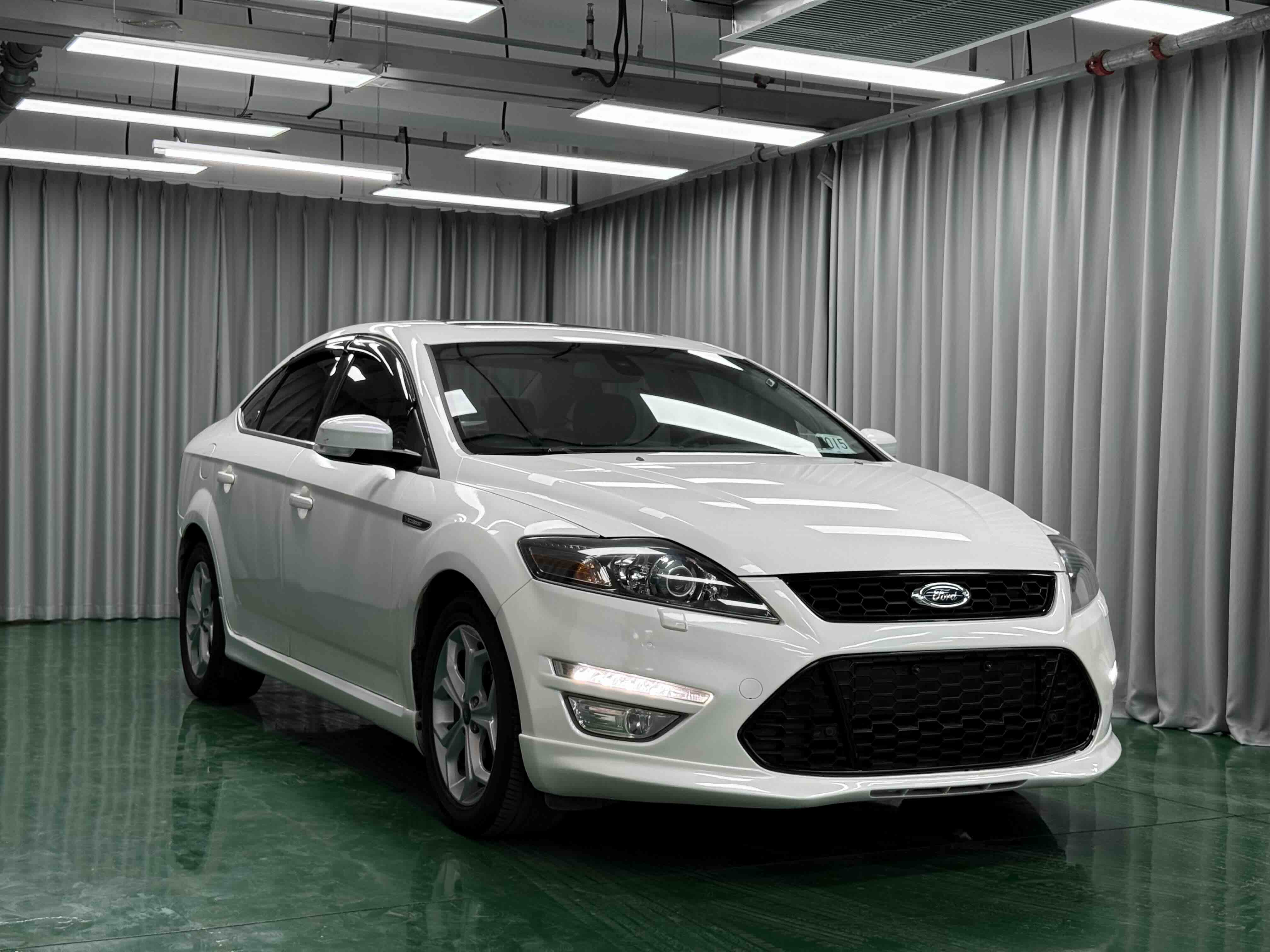 Ford Mondeo-Zhisheng 2013 #4 Ford Mondeo-Zhisheng 2013 car image #4