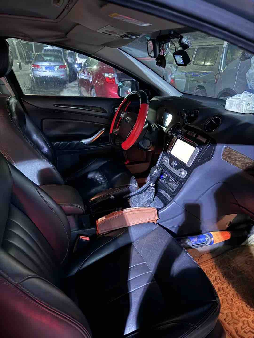 Ford Zhisheng 2011 car image #4