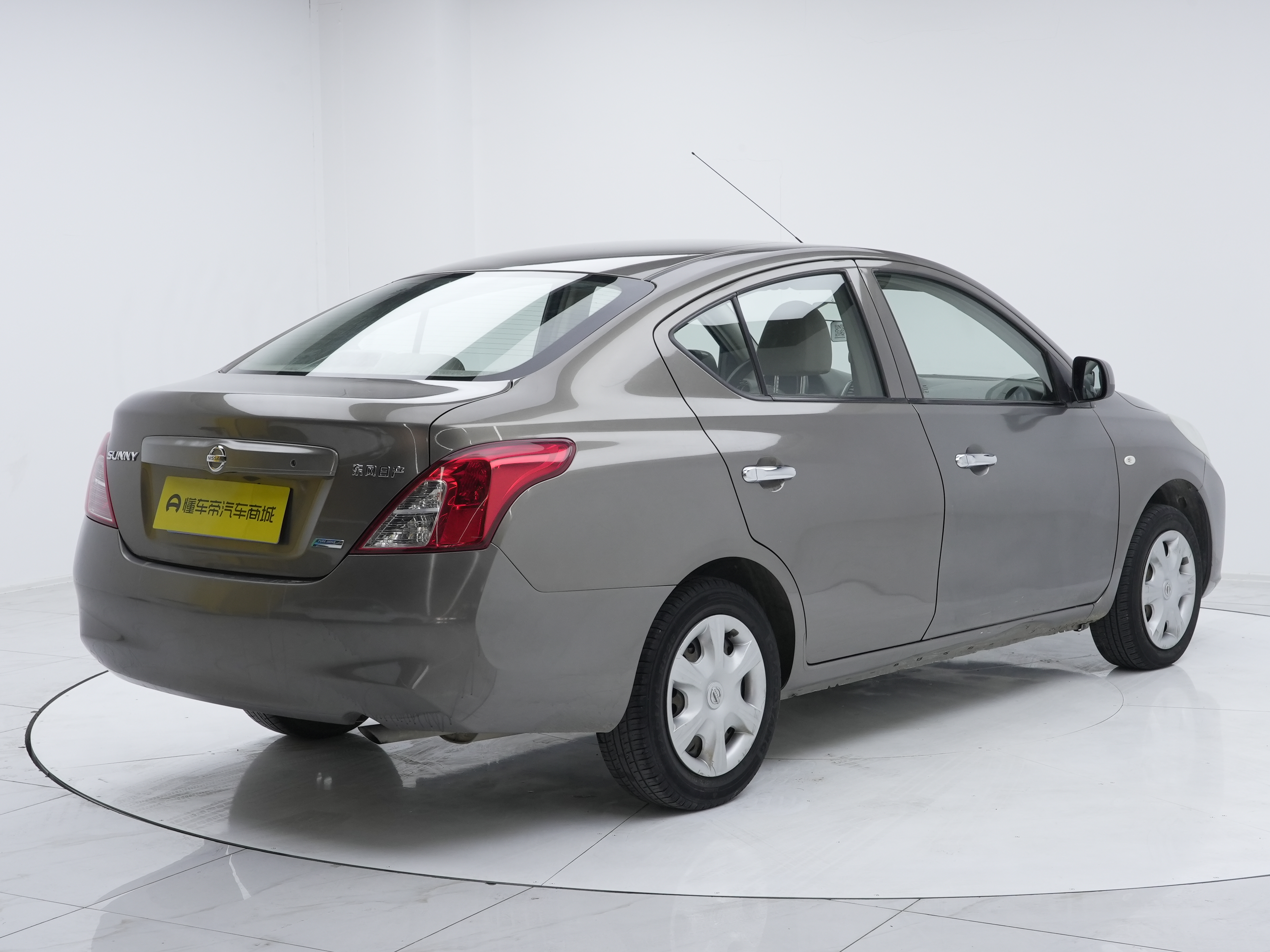 日产 阳光 2012 汽车图片 #4