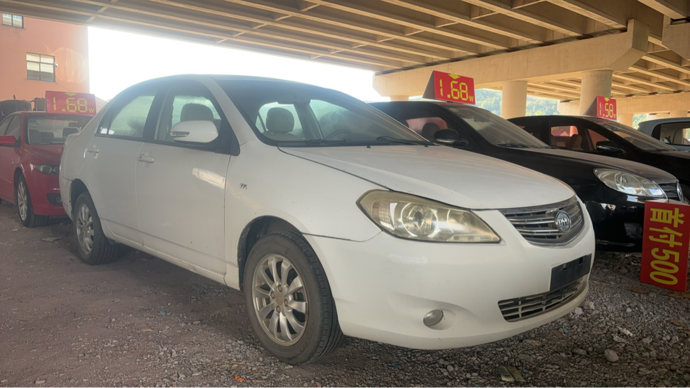 BYD G3 2013 imagen de coche #4