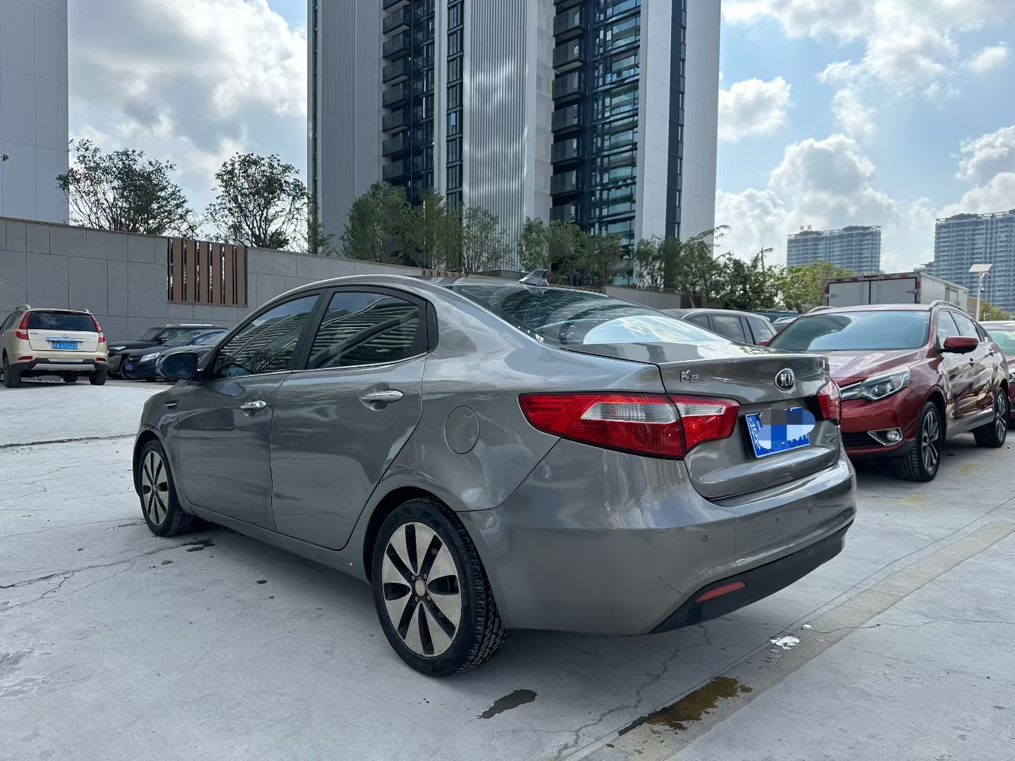 起亚 起亚K2 2013 汽车图片 #4