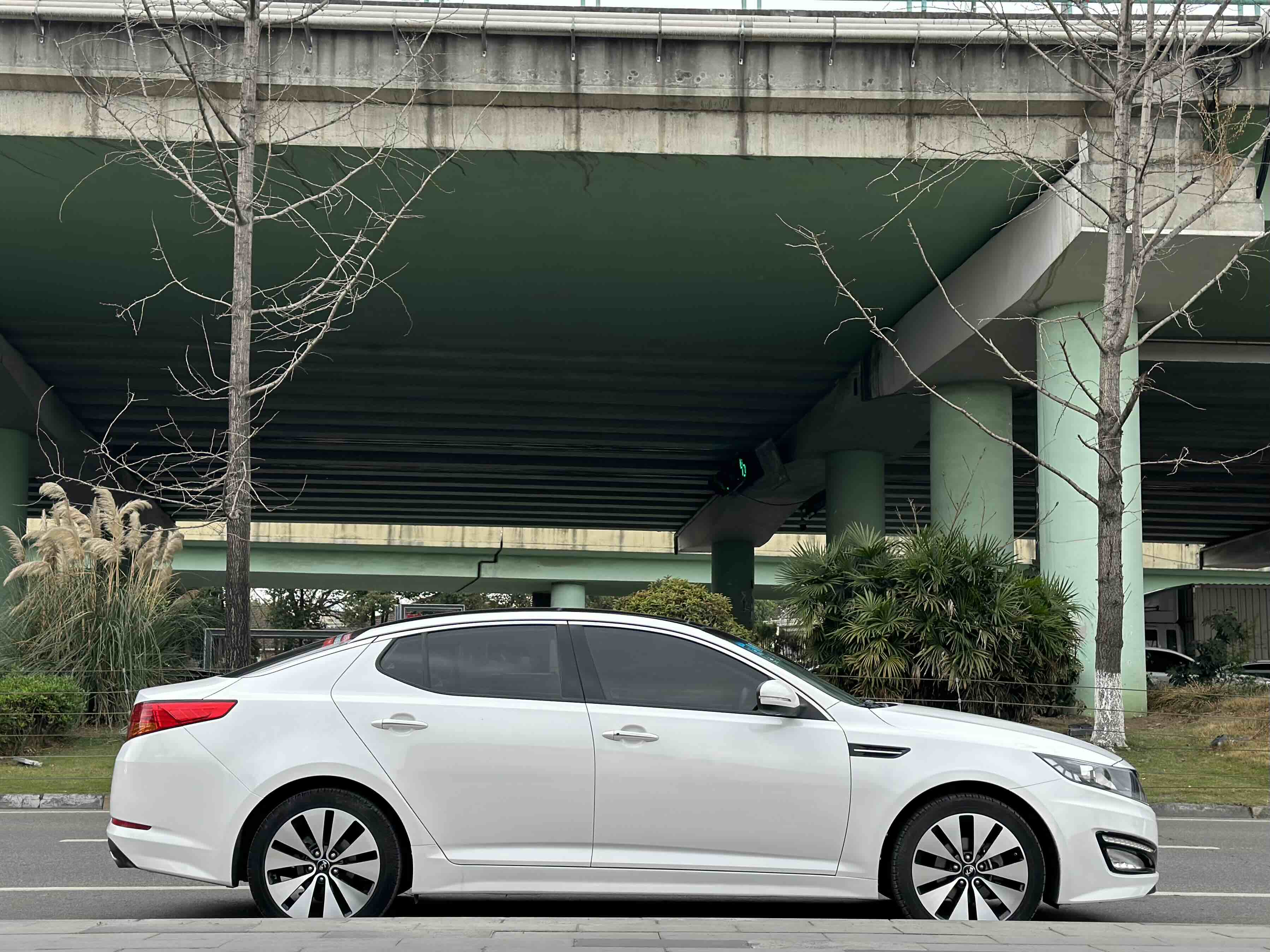 起亚 起亚K5 2014 汽车图片 #4