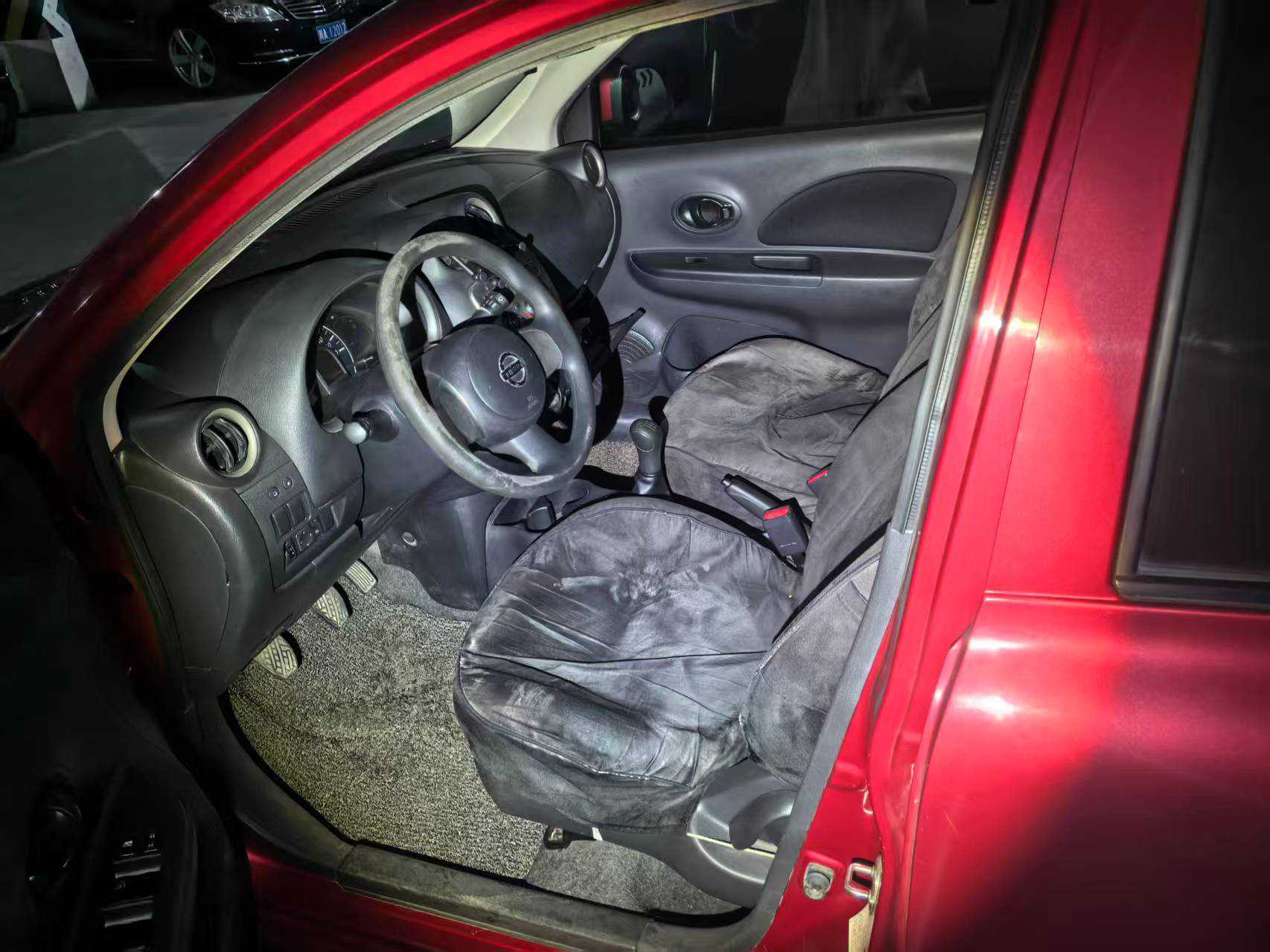 日产 玛驰 2012 汽车图片 #4