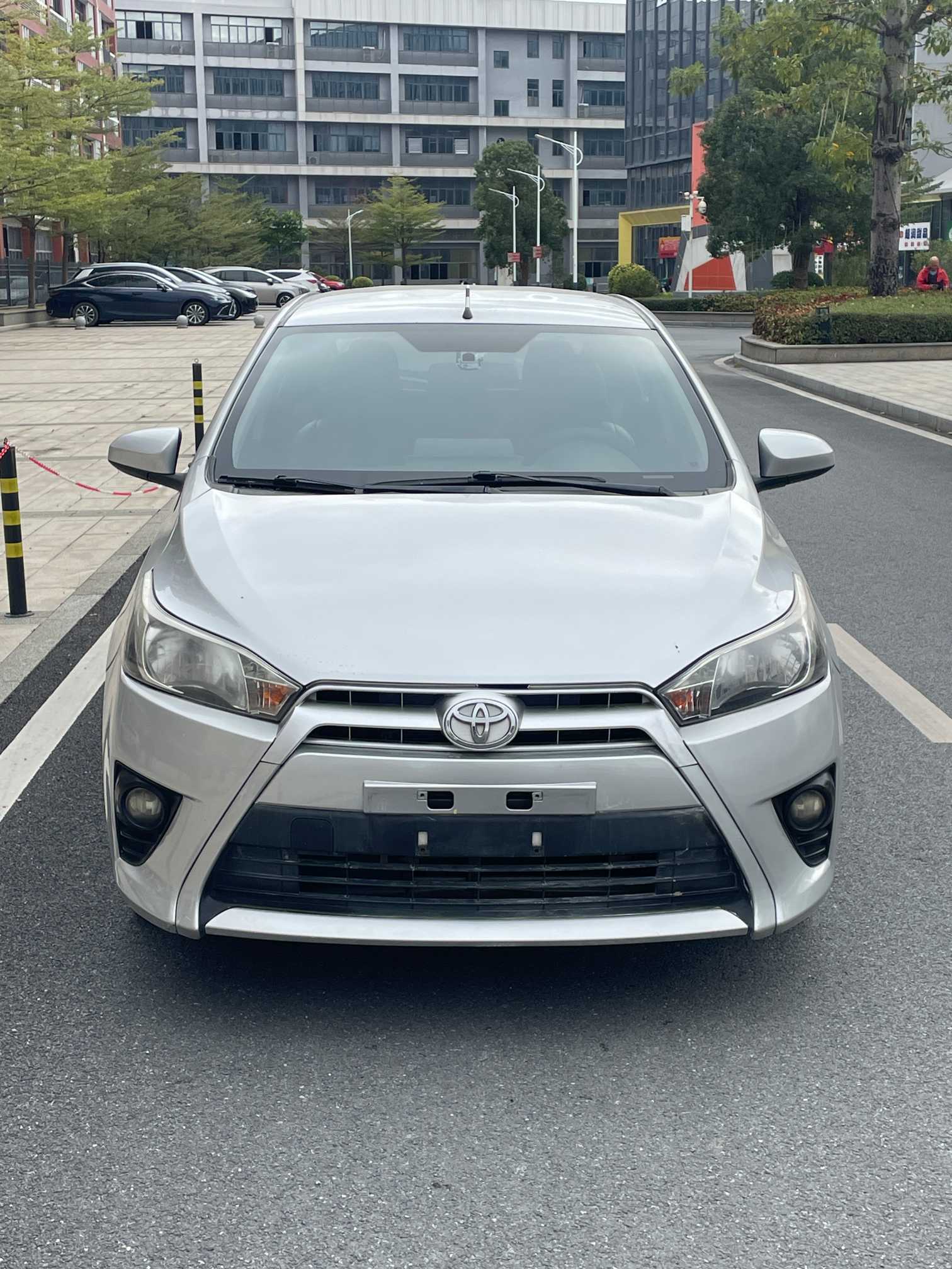 Yaris L Zhixuan 2014 #4 Yaris L Zhixuan 2014 car image #4