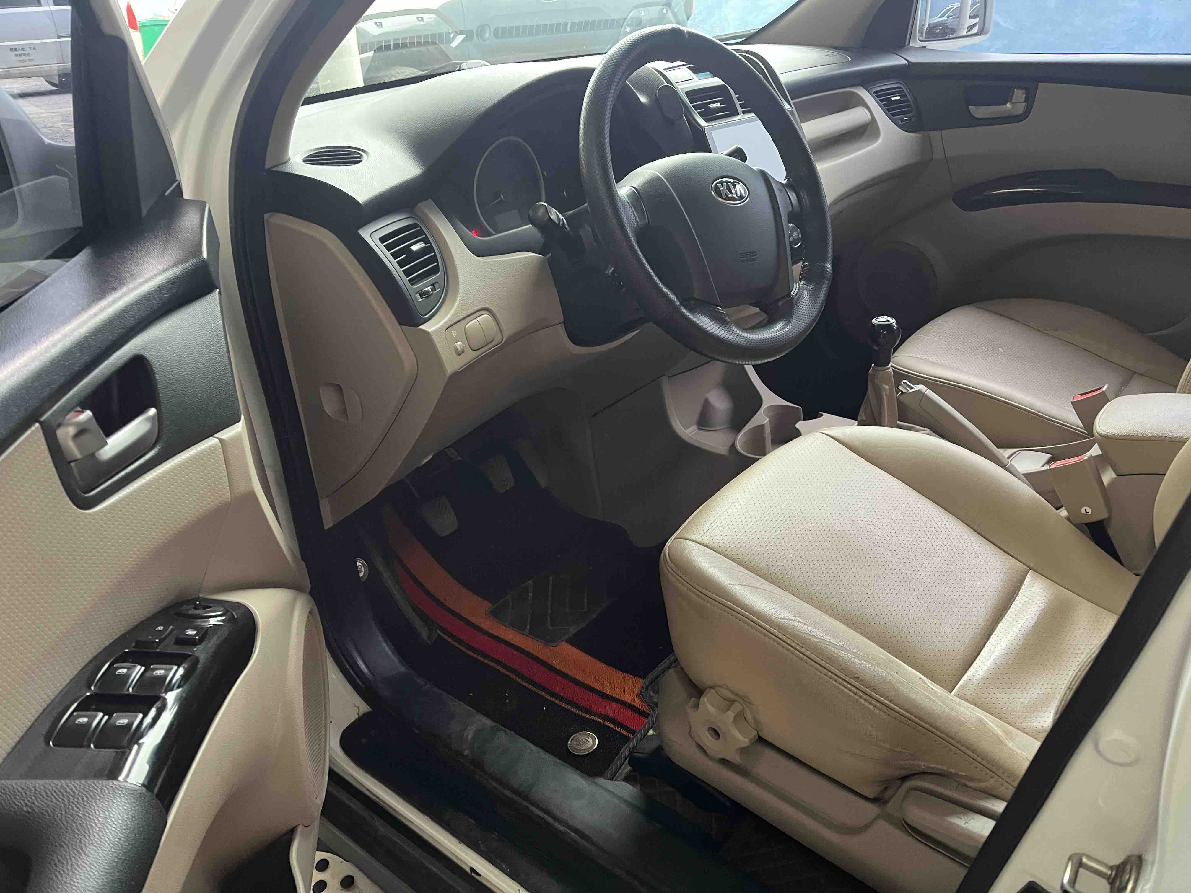 起亚 狮跑 2016 汽车图片 #4