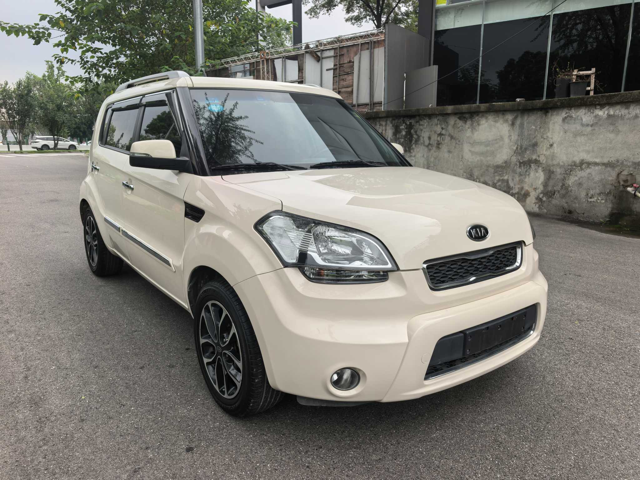 起亚 秀尔 2014 汽车图片 #4