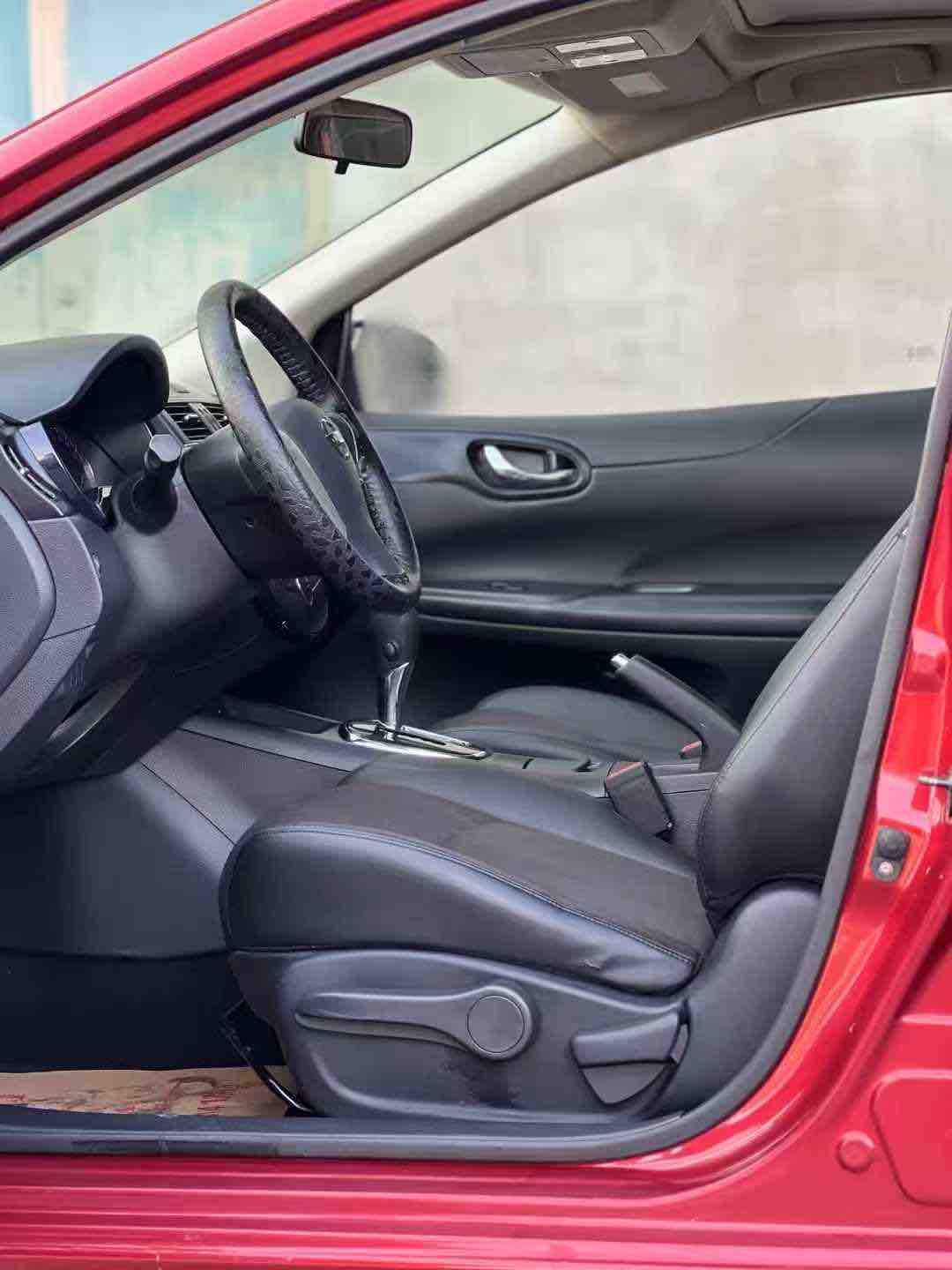 日产 骐达TIIDA 2012 汽车图片 #4