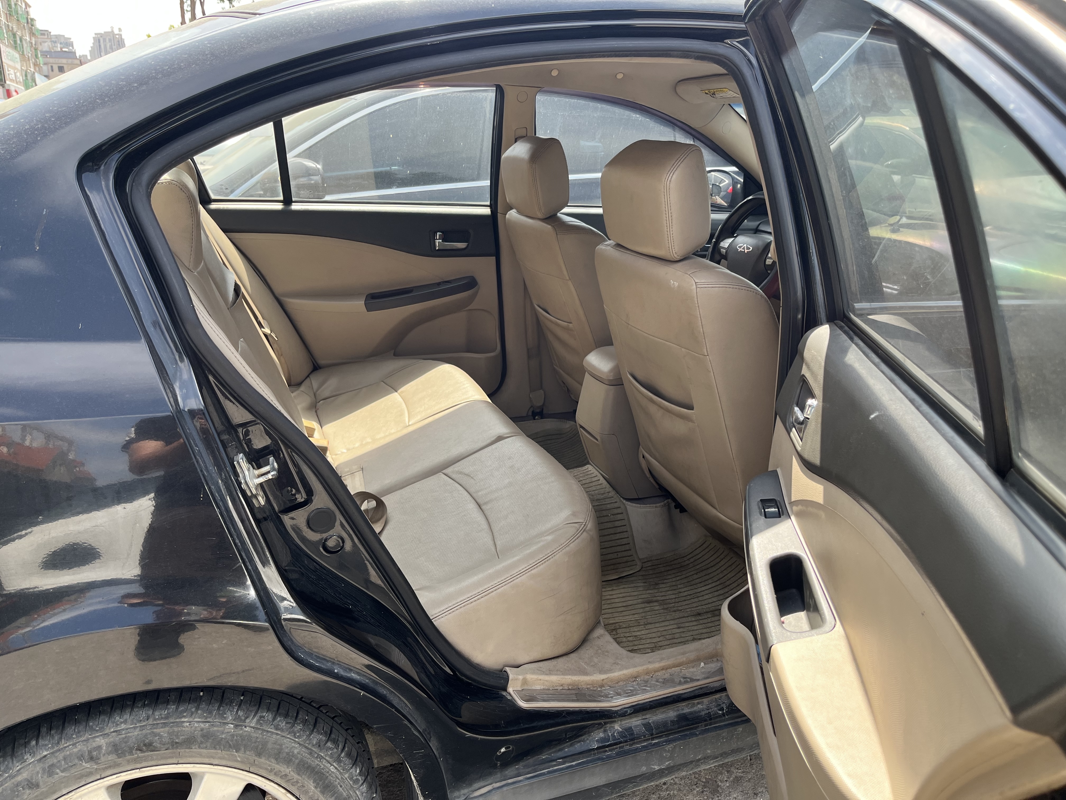 Chery E5 2013 imagem de carro #4