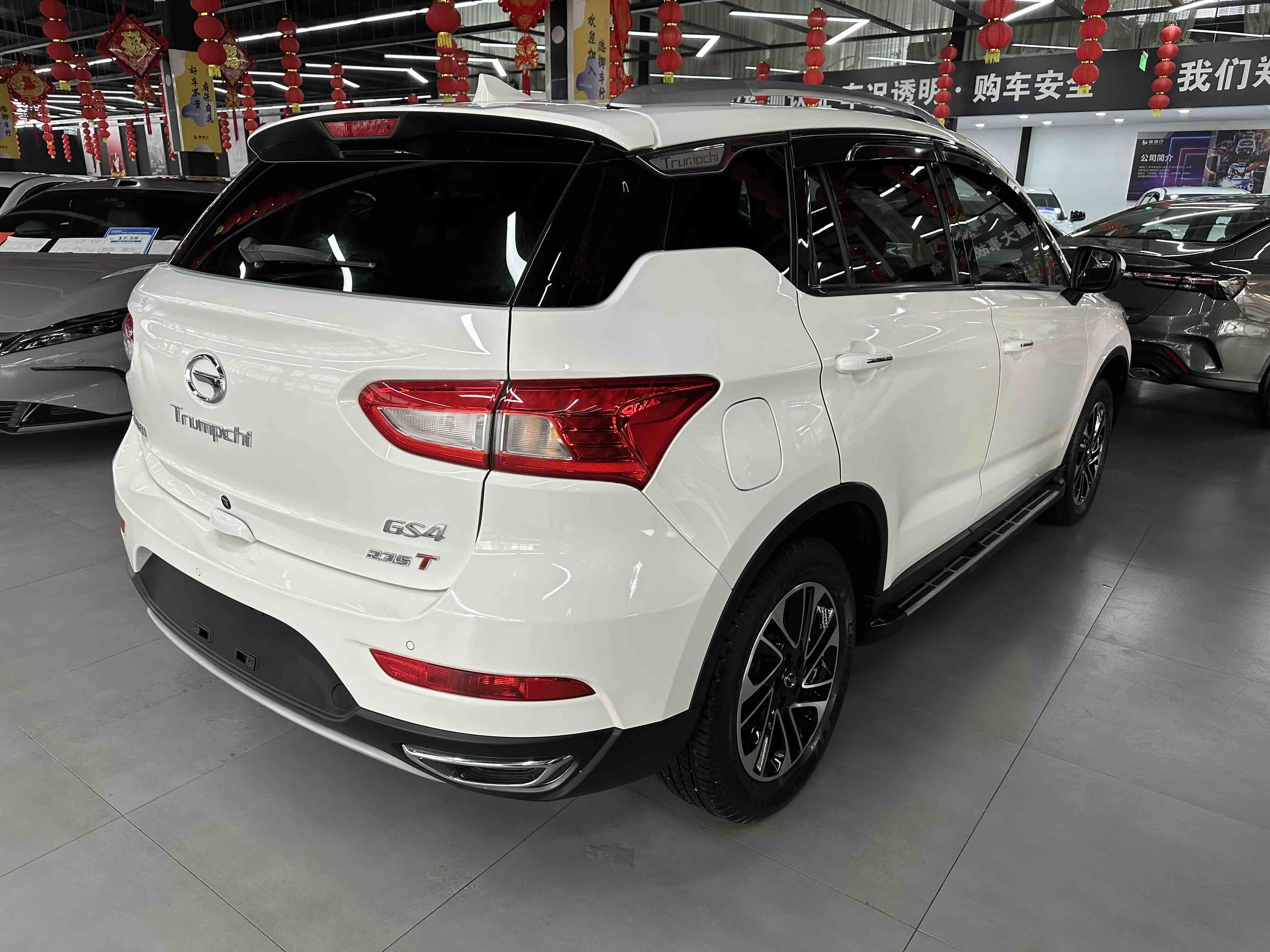 GAC Trumpchi GS4 2017 car image #4