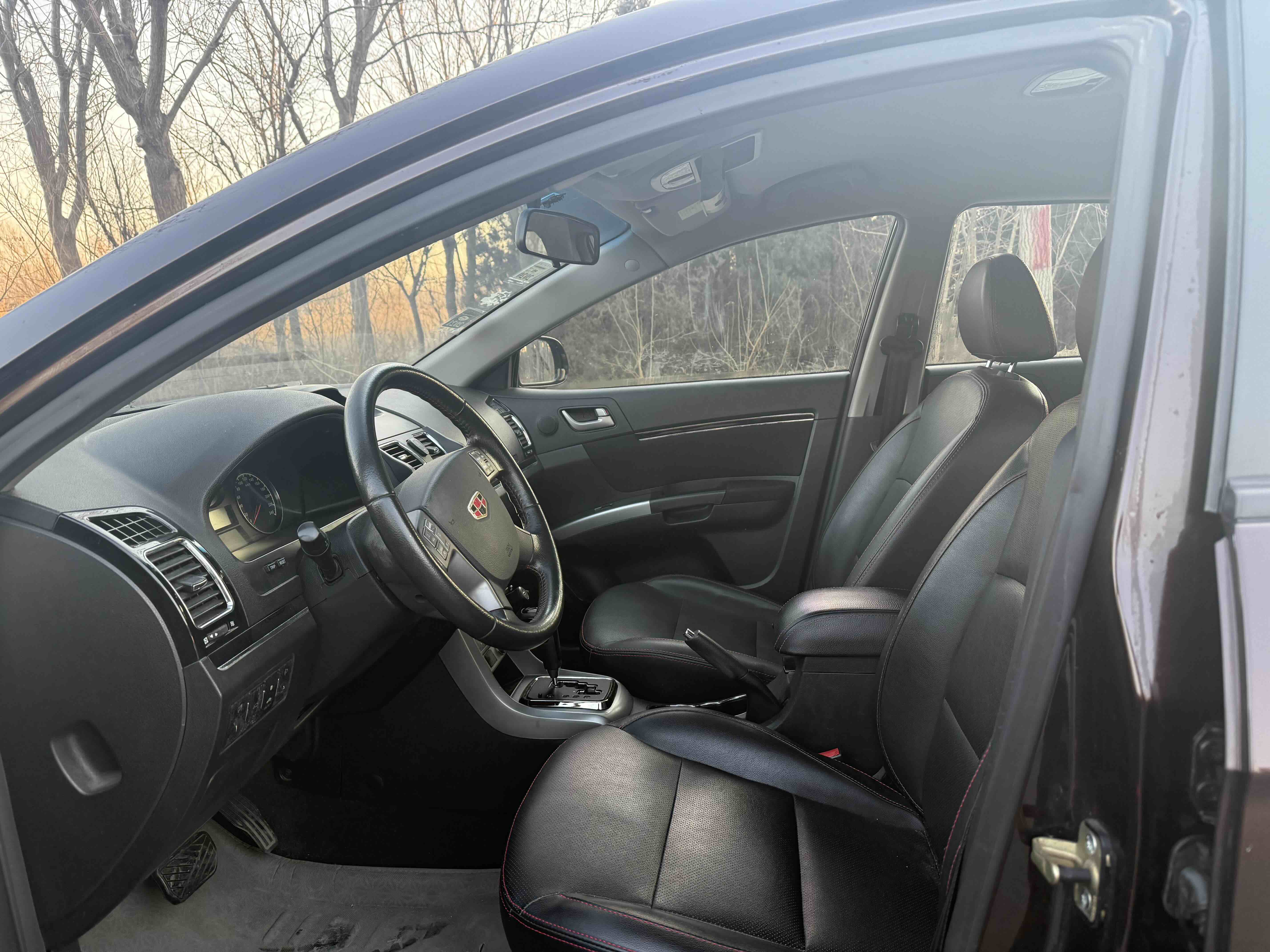 GEELY Emgrand Classic 2014 imagen de coche #4