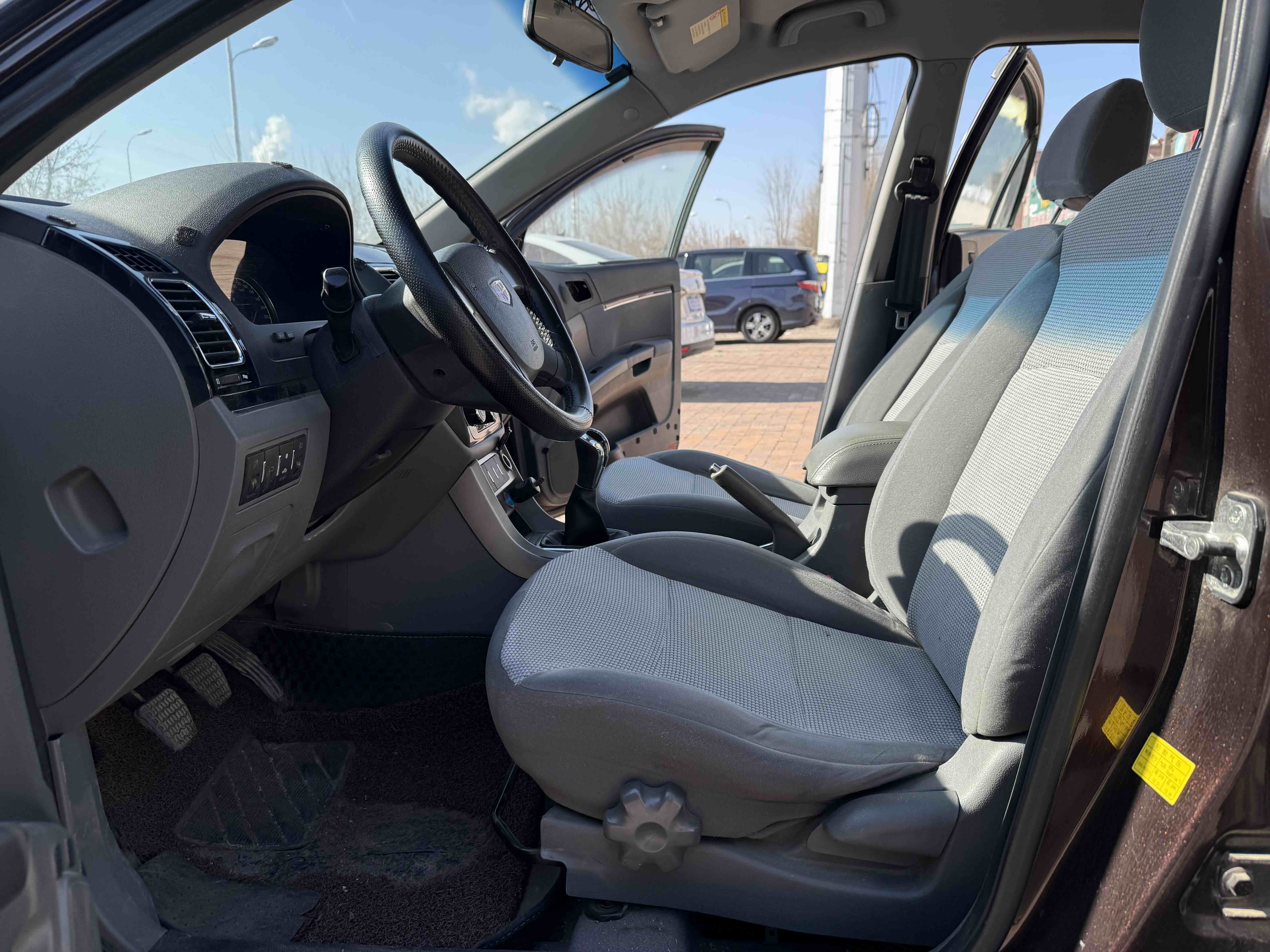 GEELY Emgrand Classic 2016 car image #4