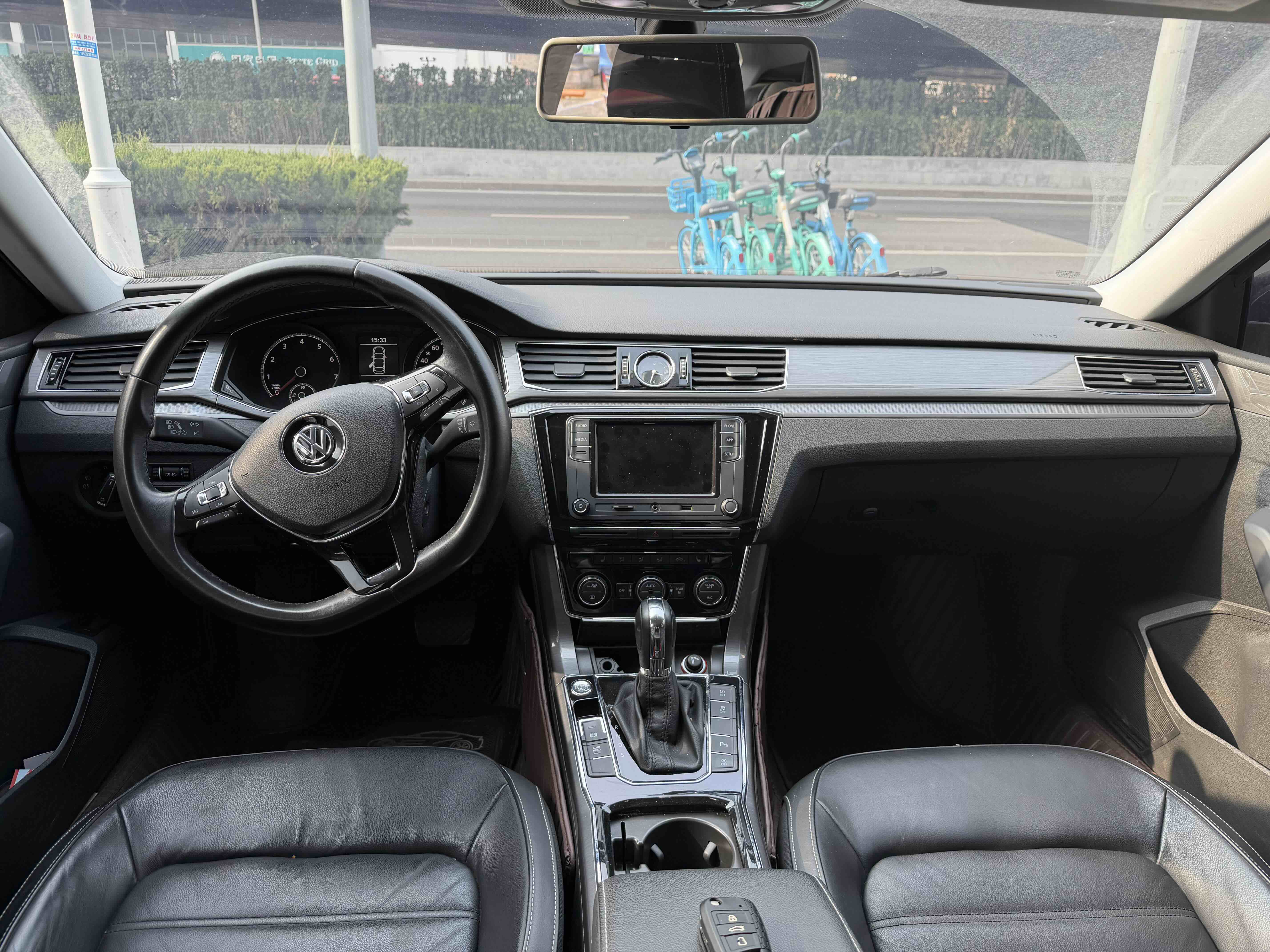 Volkswagen Passat 2018 car image #4