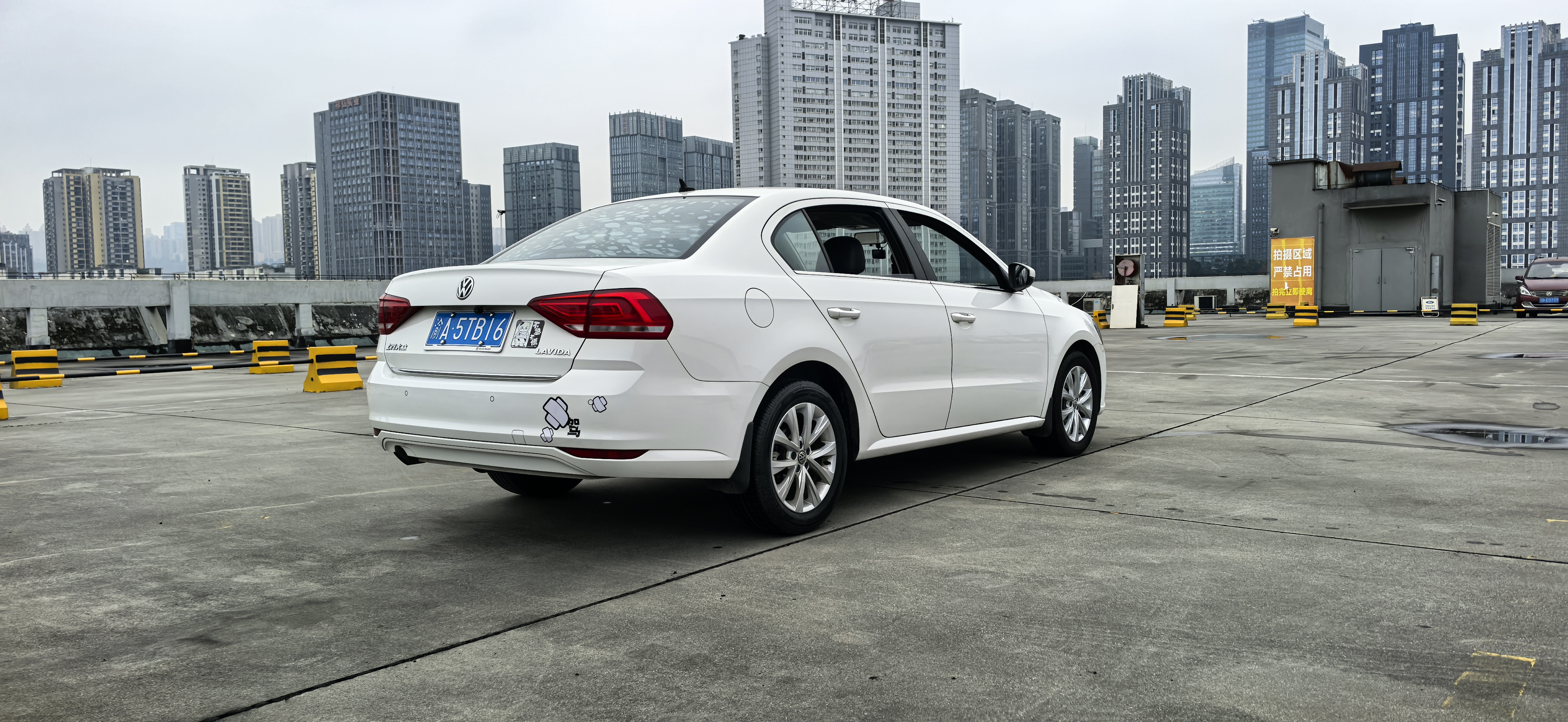 Volkswagen Lavida 2018 #4 Volkswagen Lavida 2018 car image #4