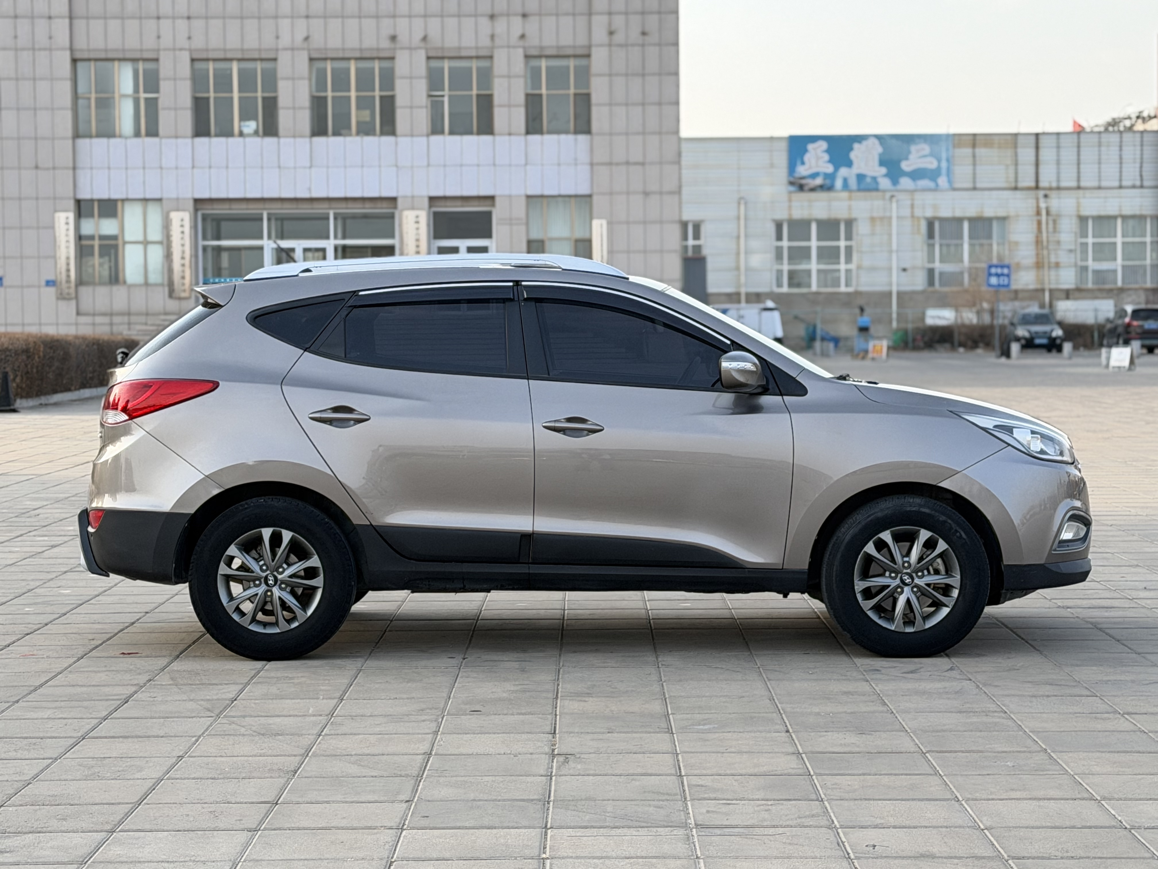 Hyundai ix35 2014 immagine di auto #4