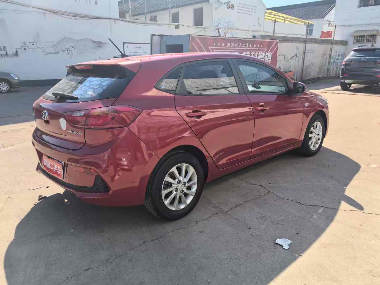 Hyundai Verna RV 2017 صورة سيارة #4