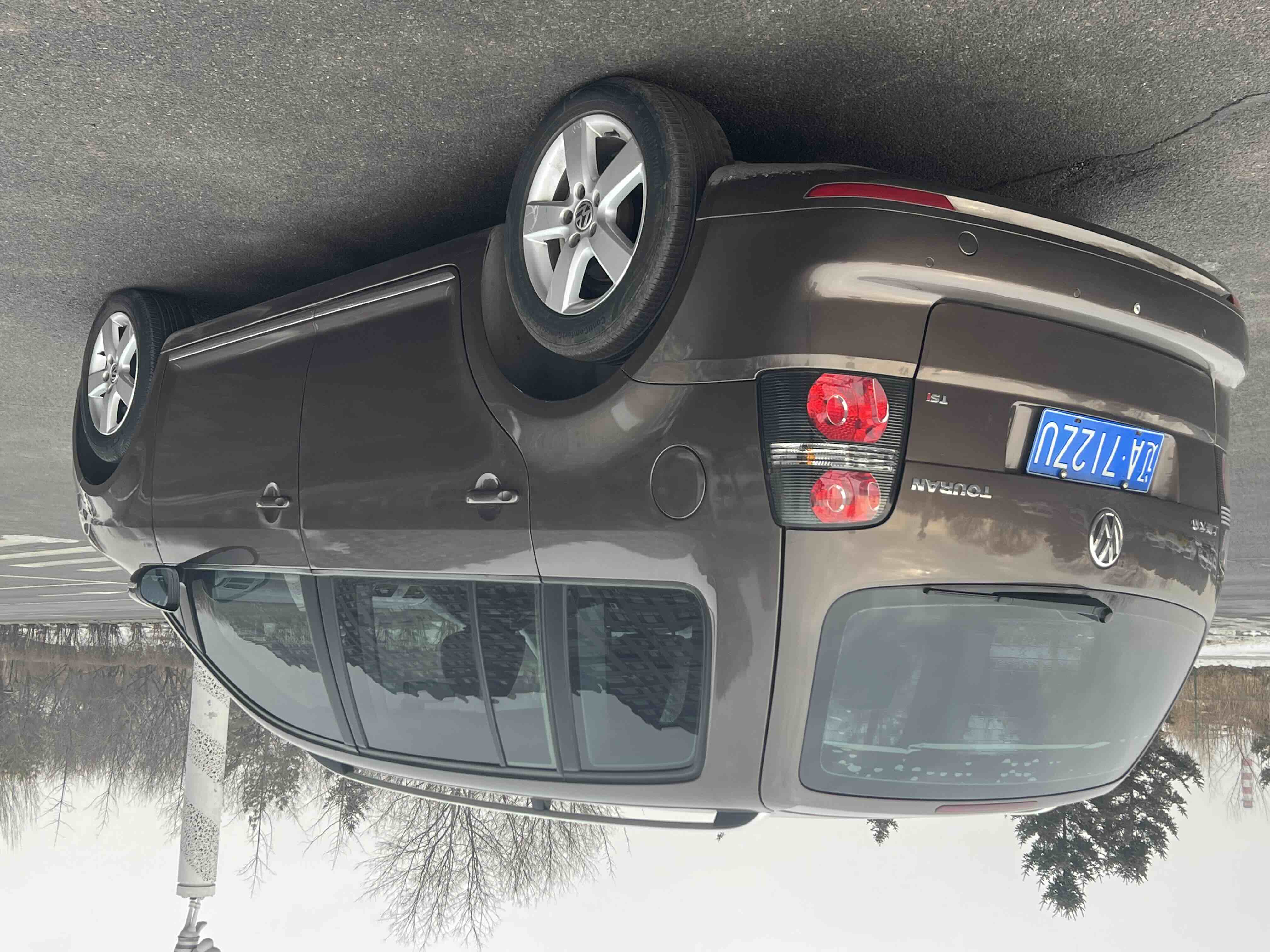 Volkswagen Touran 2023 #4 Volkswagen Touran 2023 car image #4