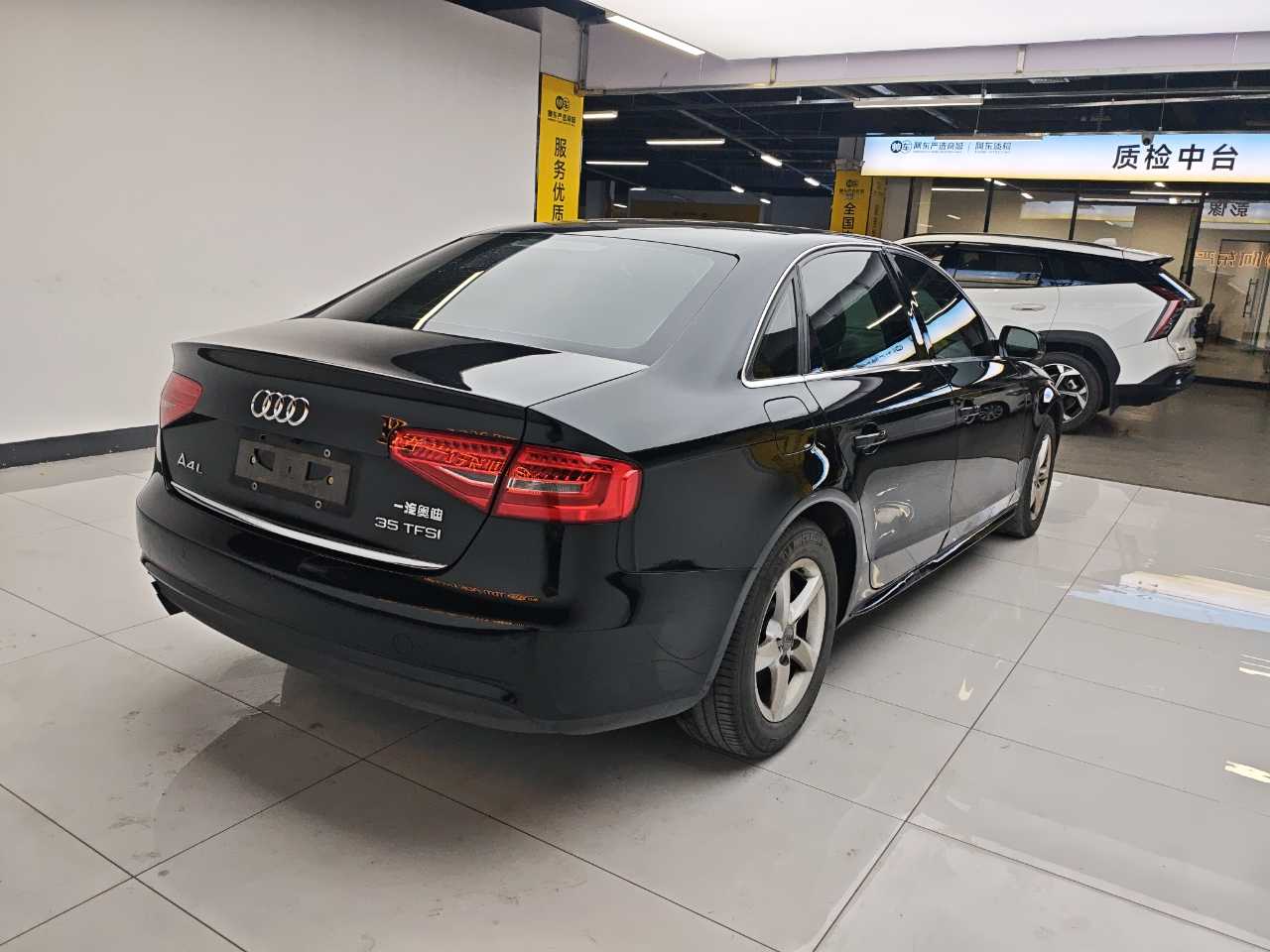 Audi A4L 2013 car image #4