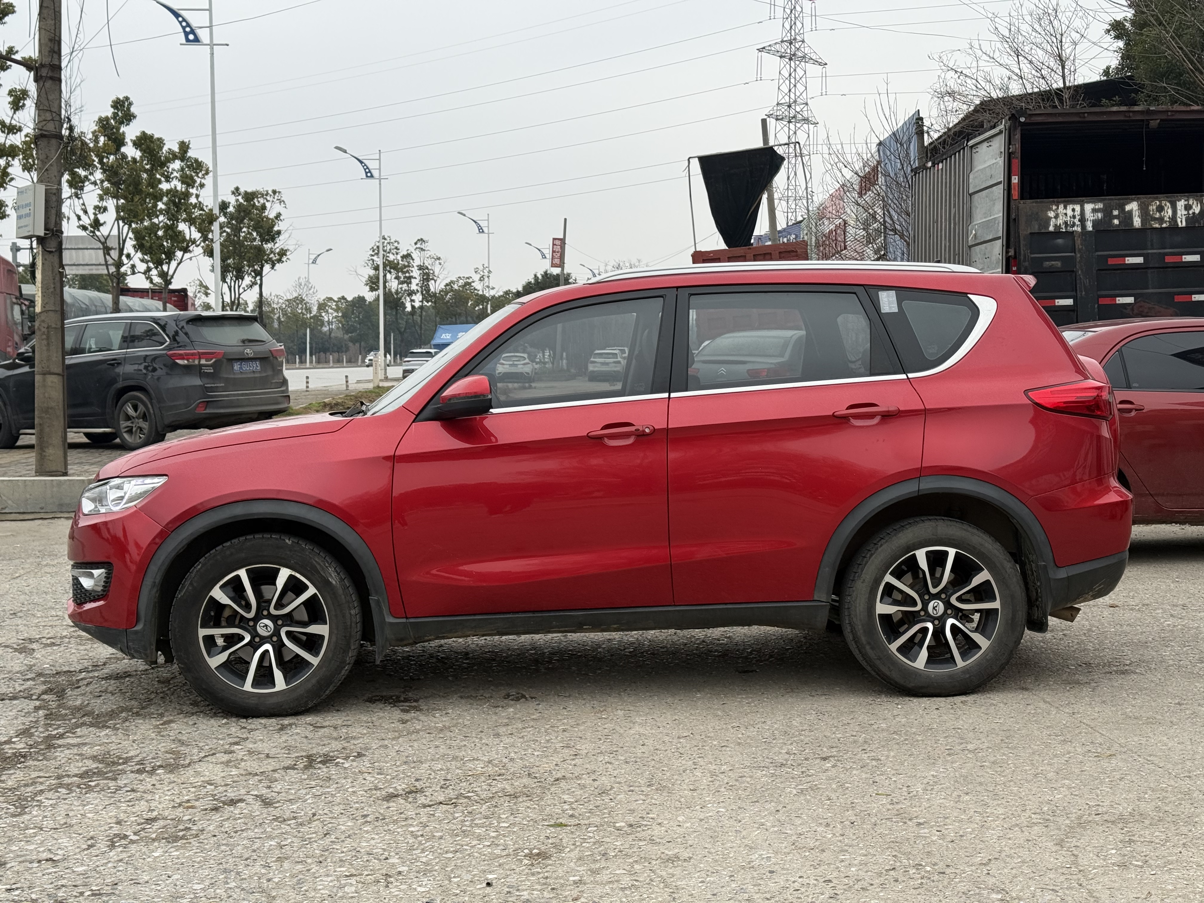 Kaiyi X3 2017 car image #4