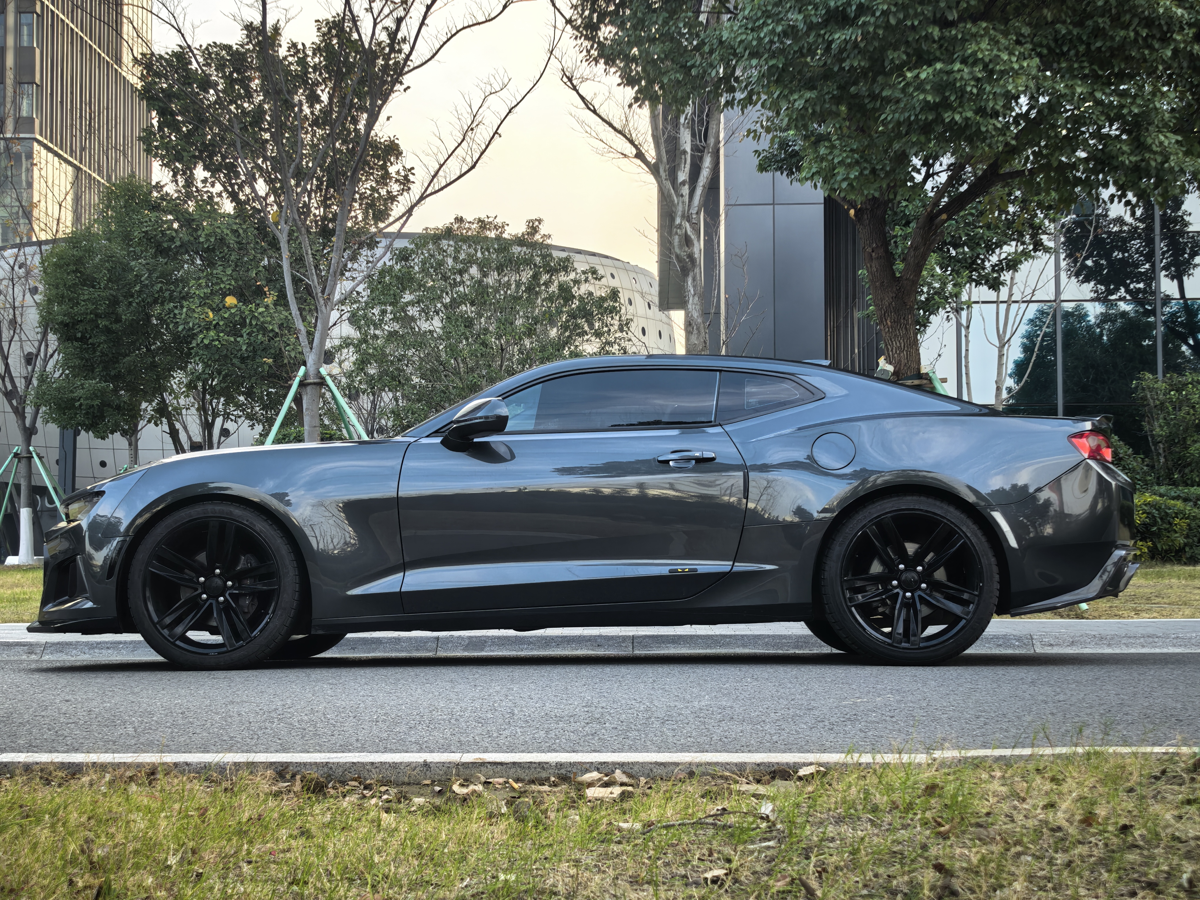 Chevrolet Camaro 2019 car image #4